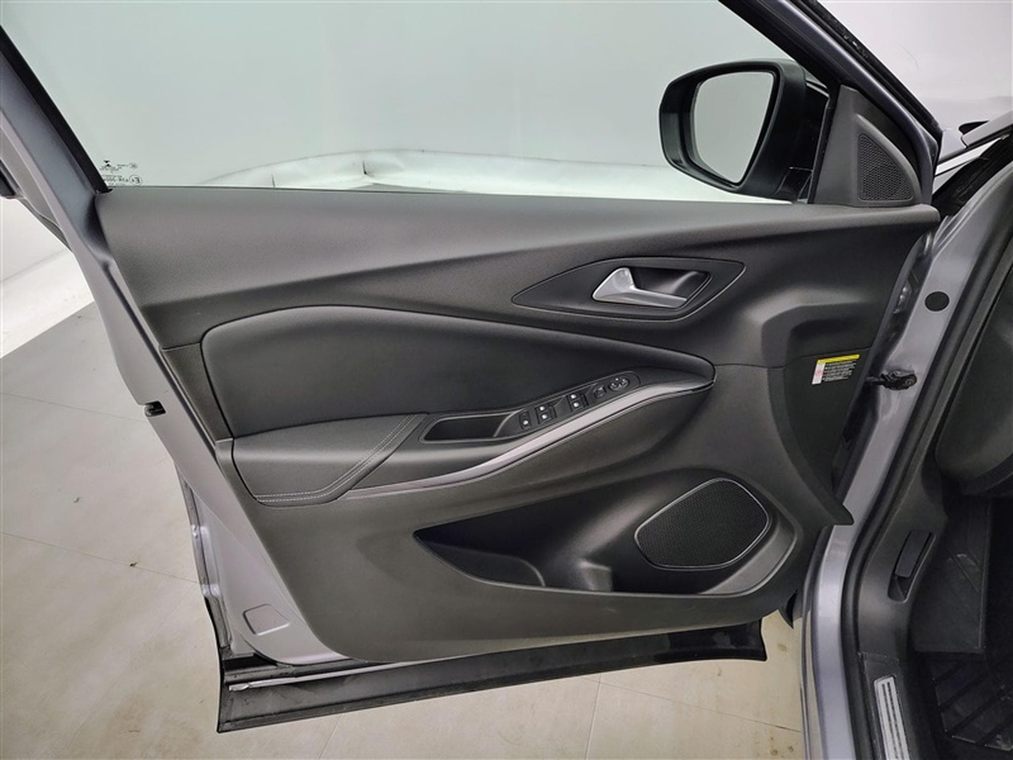 Opel Grandland 1.5 Turbo D AT8 Ultimate  Cuir / Navi / Led (2021) - Photo 17
