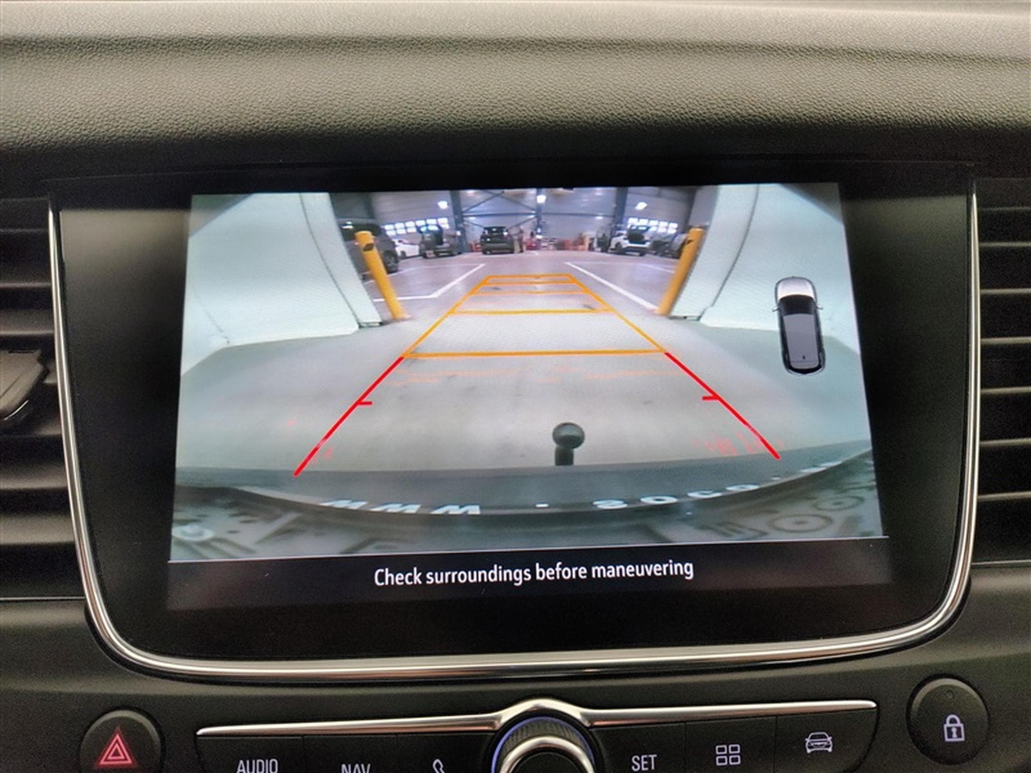 Opel Grandland 1.5 Turbo D AT8 Ultimate  Cuir / Navi / Led (2021) - Photo 18