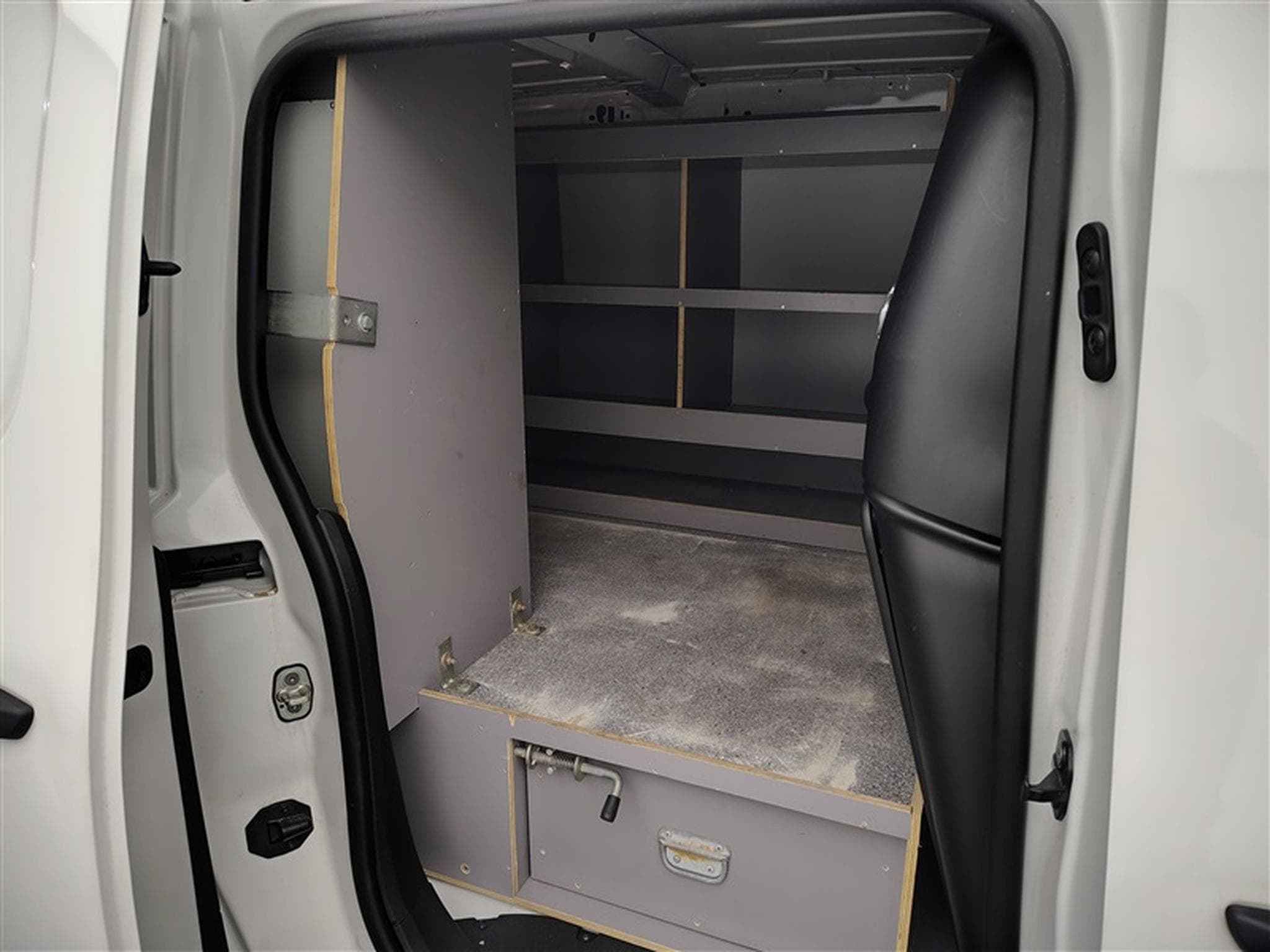 Citroen Berlingo 1.2 PureTech 130cv EAT8 Worker 3pl. NAVI / PDC AV+AR (2020) - Photo 13