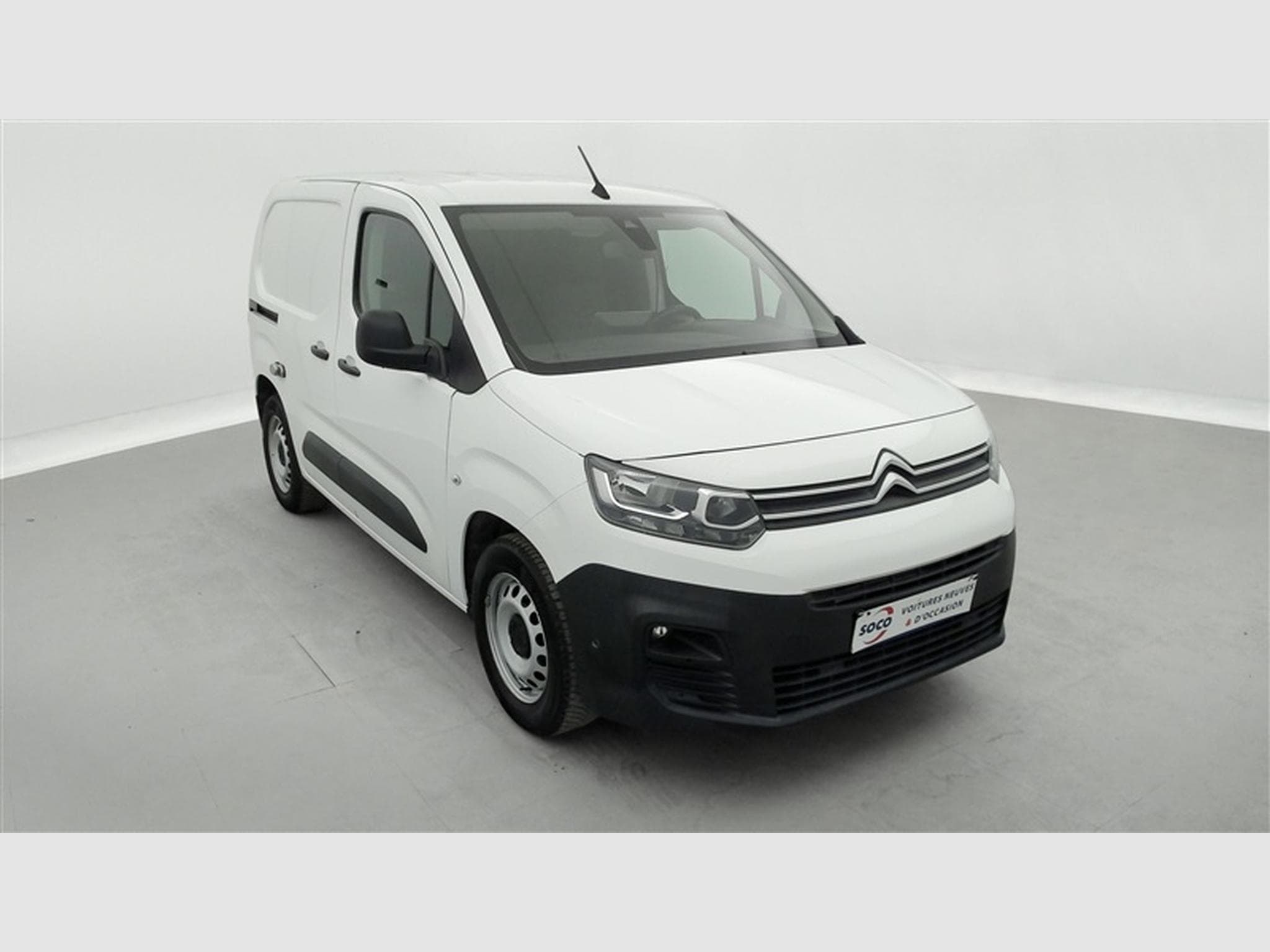 Citroen Berlingo 1.2 PureTech 130cv EAT8 Worker 3pl. NAVI / PDC AV+AR (2020) - Photo 21