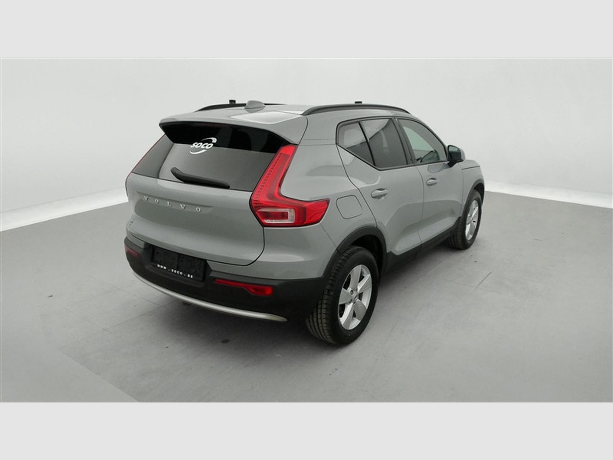 Volvo XC40 1.5 T2 Essential AUTO/FULL LED/CARPLAY/JA17/PDC (2023) - Photo 25