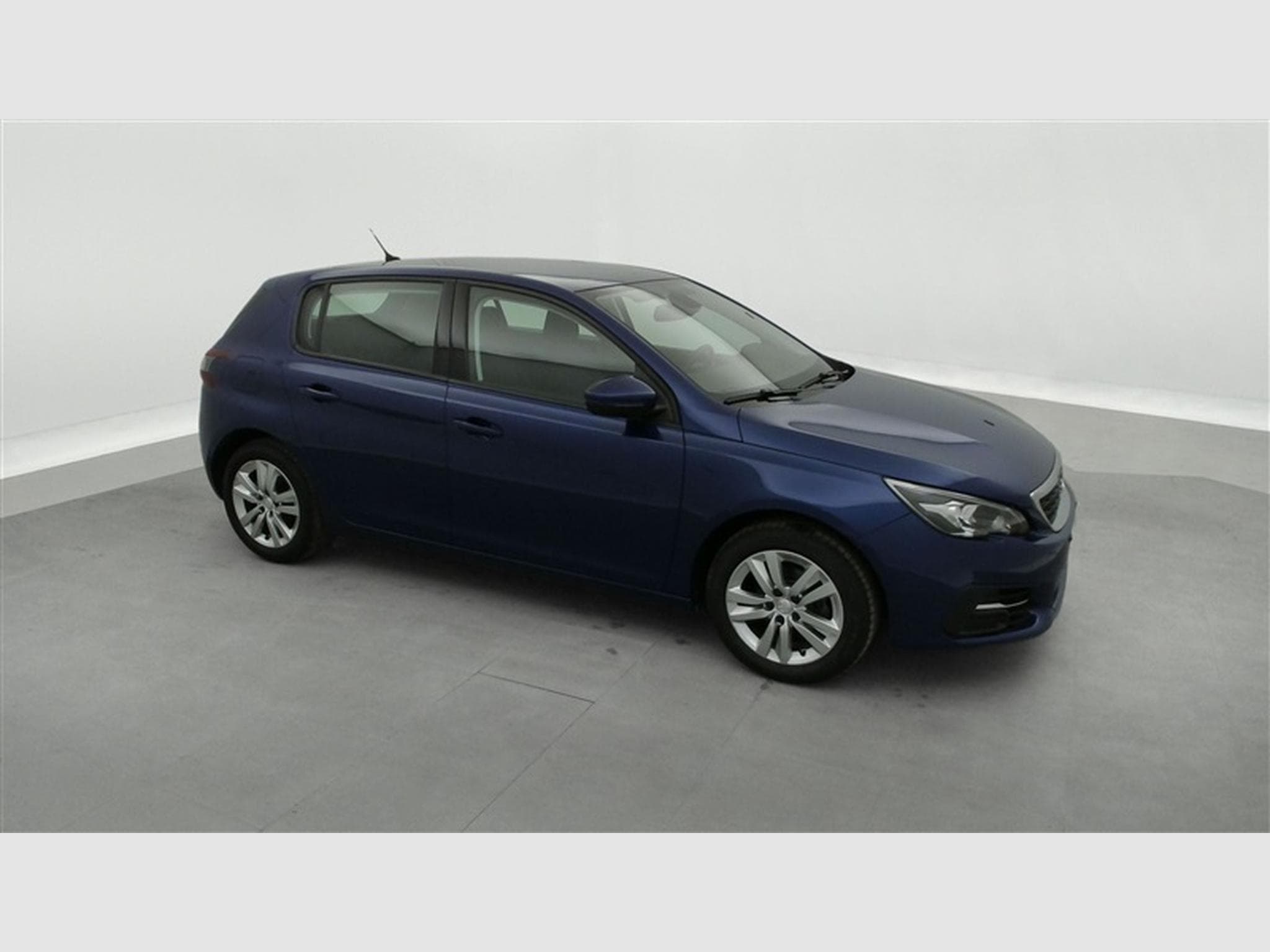 Peugeot 308 1.2 PureTech 110cv Active NAVI / PDC AR / JA 16" (2019) - Photo 23