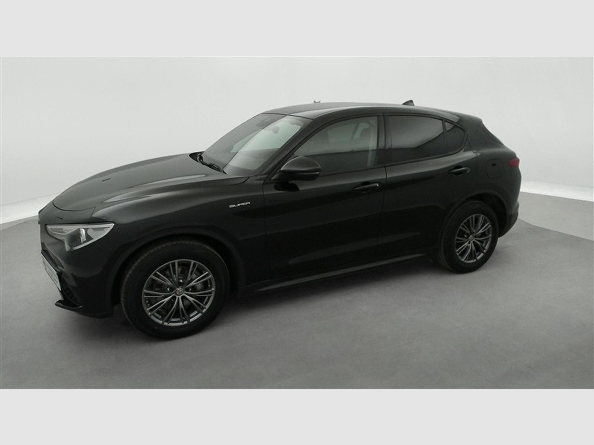 Alfa-Romeo Stelvio 2.2 MJD Sprint NAVI/FULL LED/JA/PDC (2020) - Photo 22
