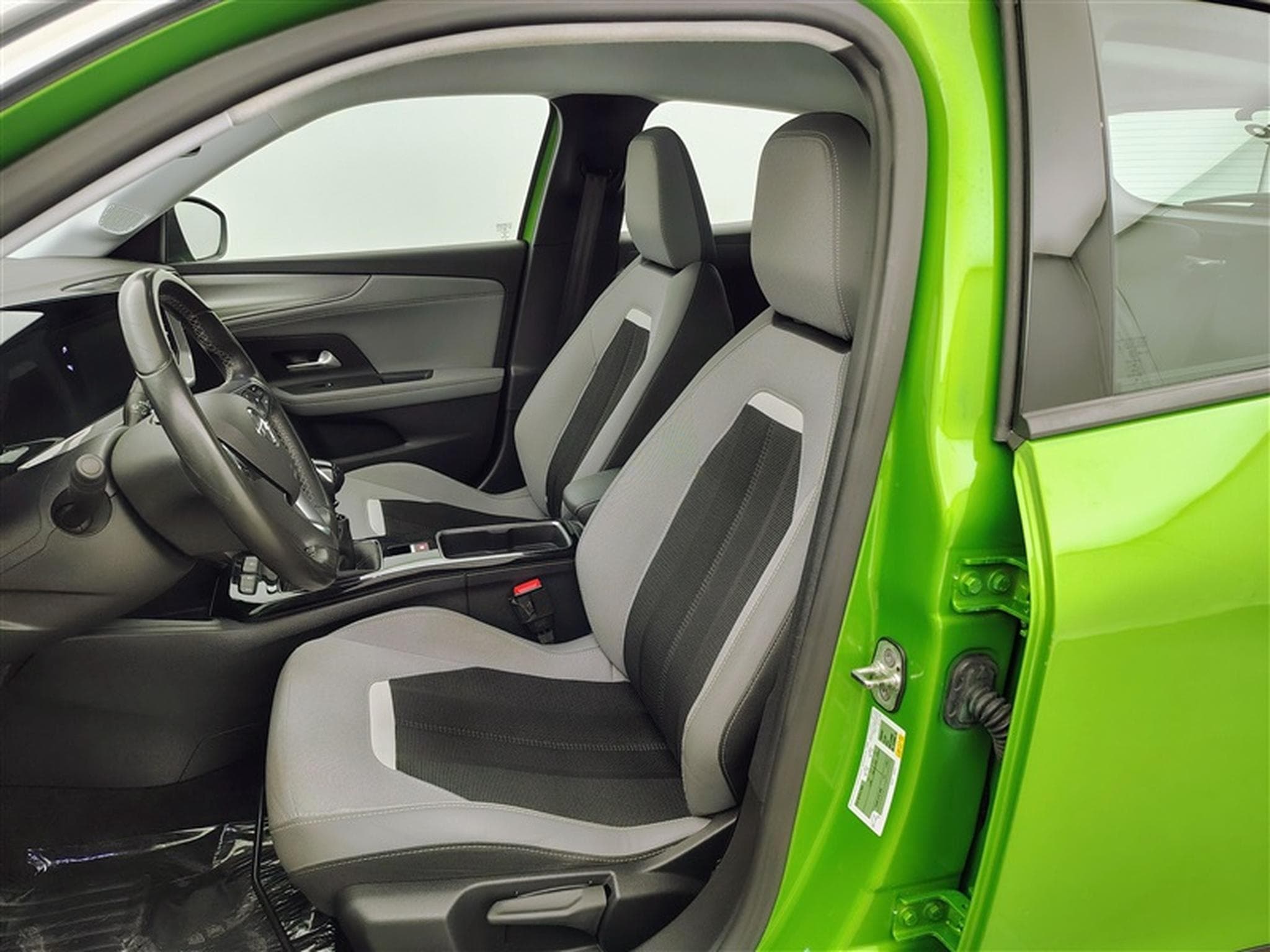 Opel Mokka 1.2 Turbo Elegance S/S (EU6.4) (2023) - Photo 7