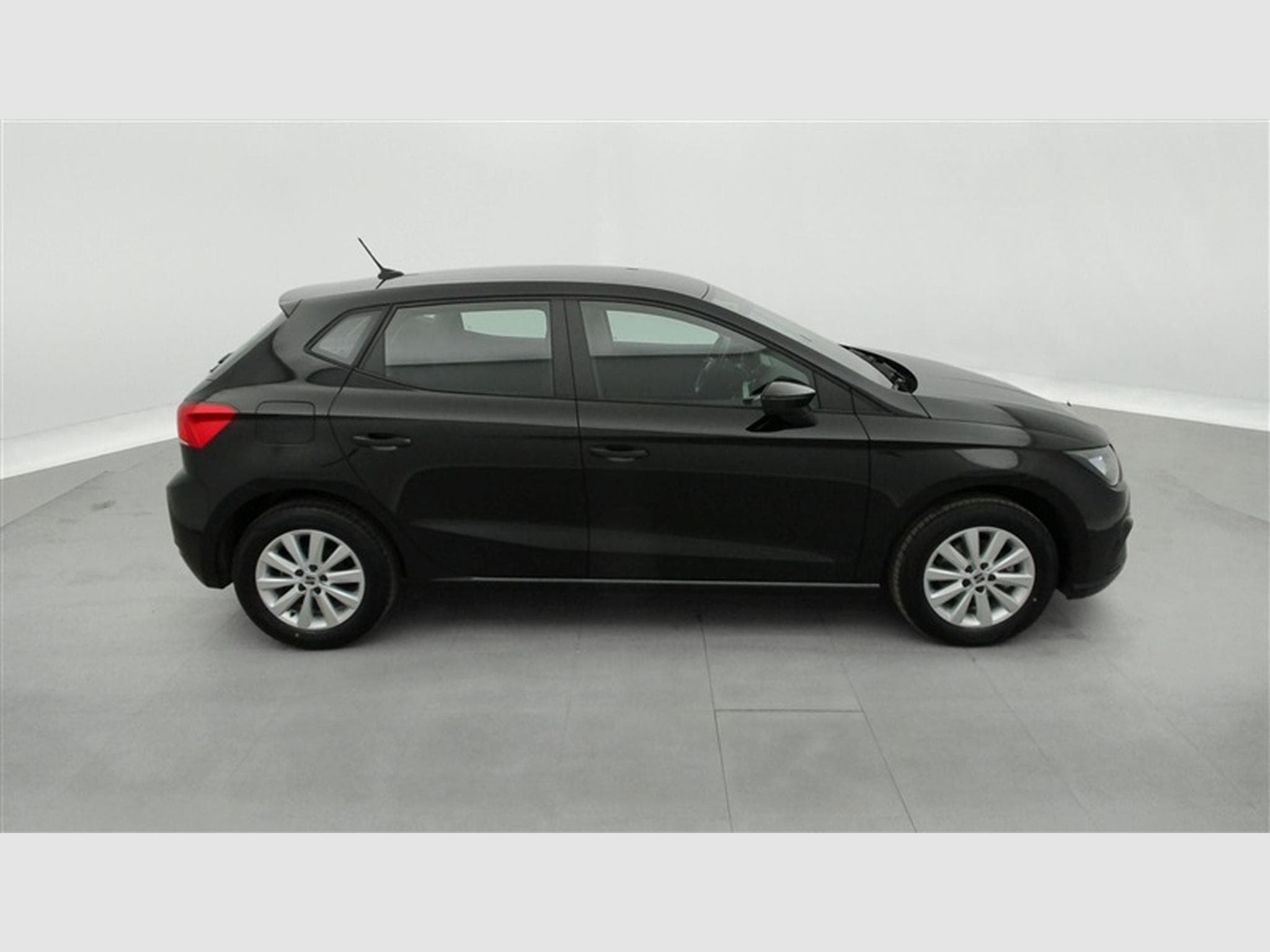 Seat Ibiza 1.0 TSI Style Led / Carplay / PDC (2024) - Foto 23