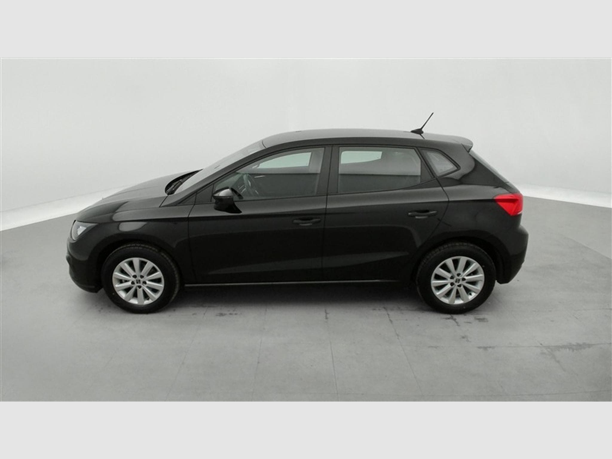 Seat Ibiza 1.0 TSI Style Led / Carplay / PDC (2024) - Foto 3
