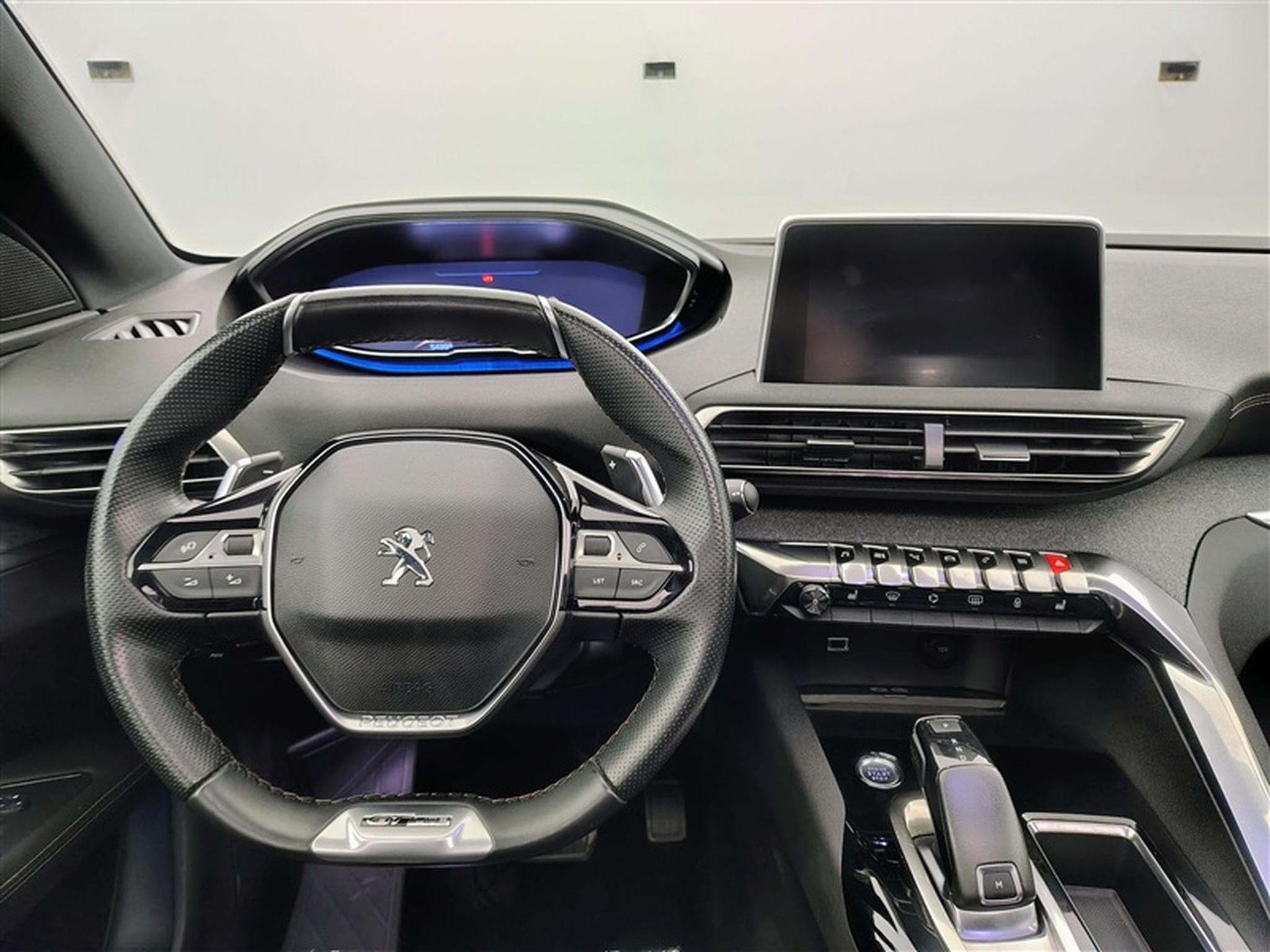 Peugeot 3008 1.2 PureTech GT Line (EU6.3) (2020) - Foto 9