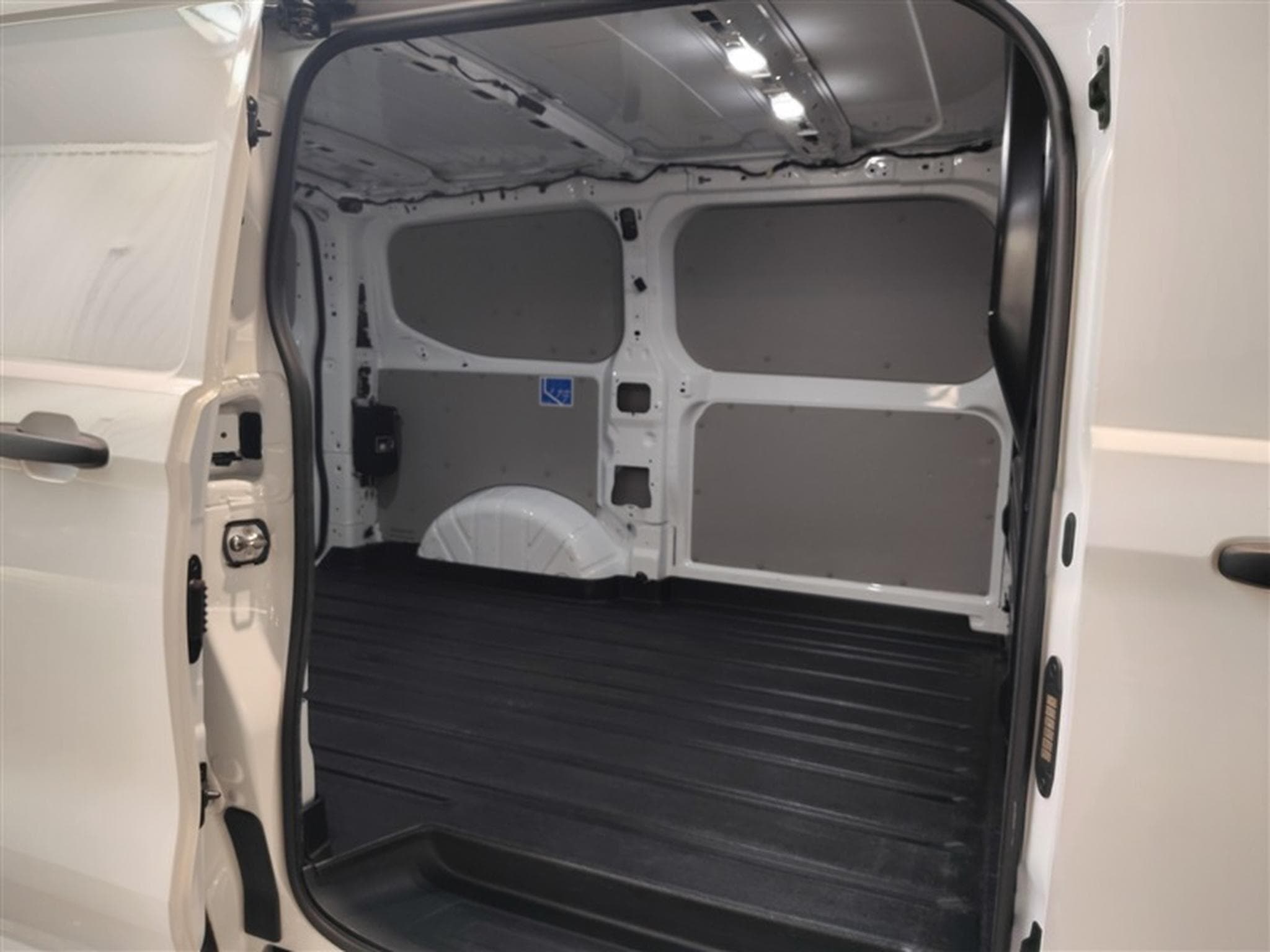 Ford Transit 2.0 TDCi L1H1 Limited CUIR/NAVI/FULL LED/PDC/CAMERA (2024) - Foto 13