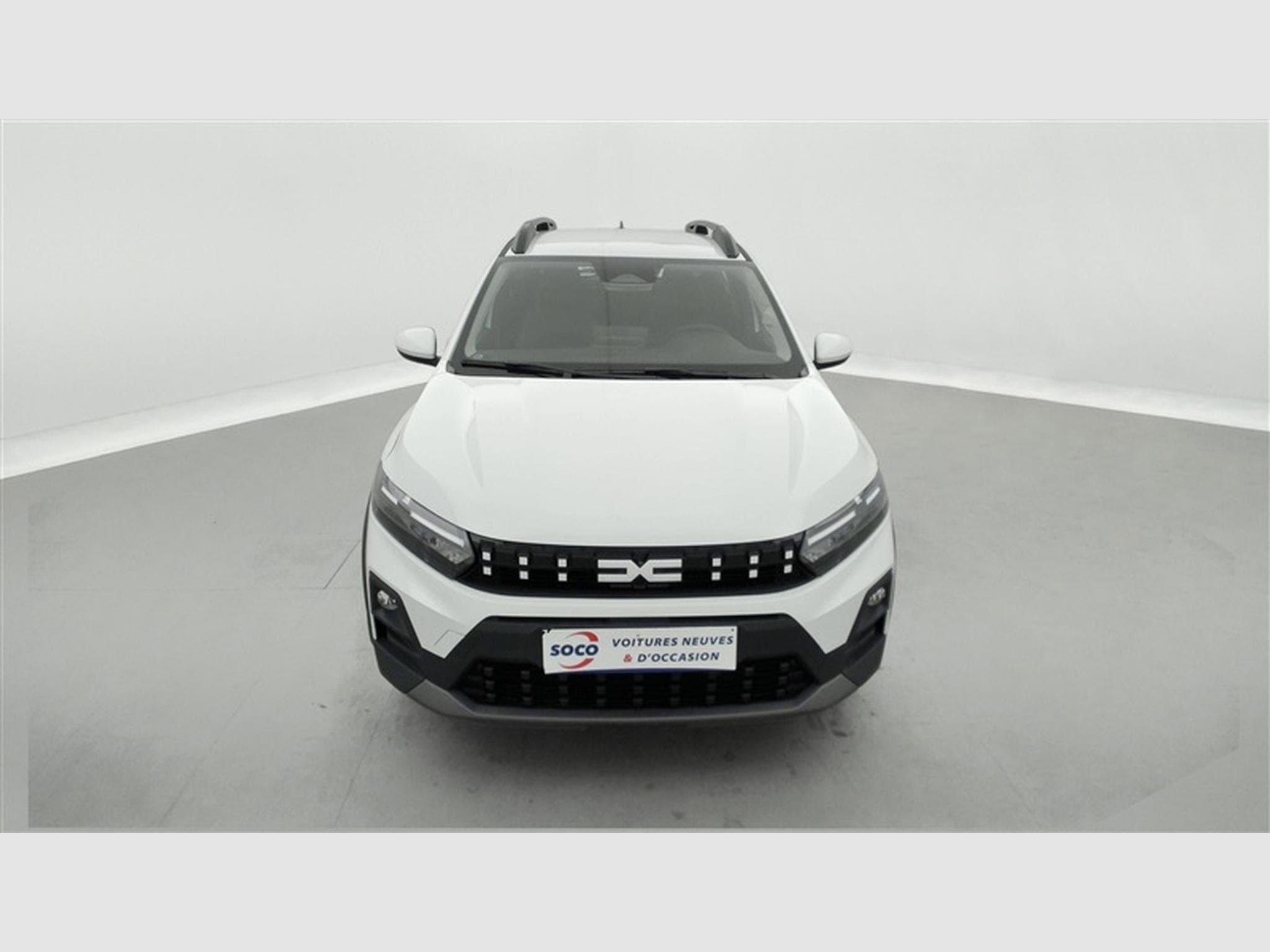 Dacia Sandero 1.0 TCe 110cv Stepway CARPLAY / FULL LED / CAMERA (2026) - Foto 4