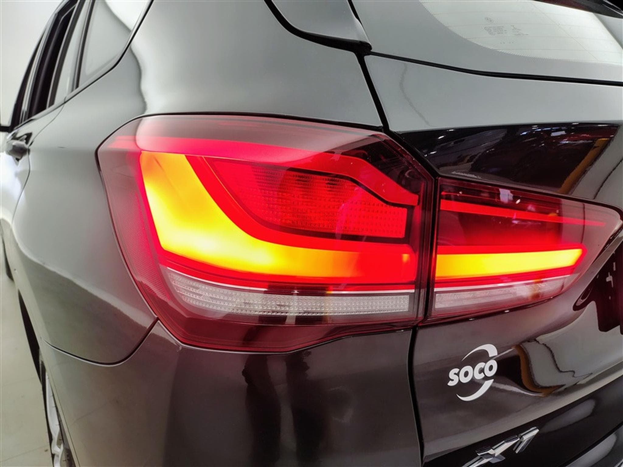 BMW X1 1.5iA sDrive18 Pack M S-CUIR / NAVI / FULL LED (2020) - Foto 16