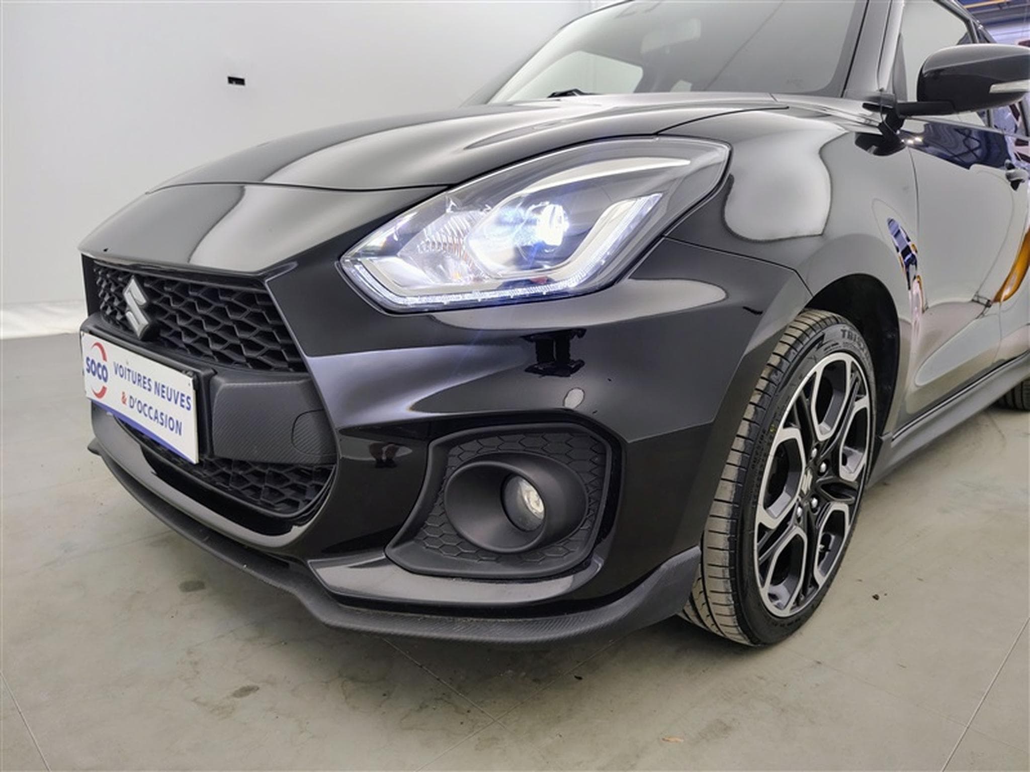 Suzuki Swift 1.4 Turbo 130cv Sport NAVI / FULL LED / CAMERA / JA 17" (2023) - Photo 15