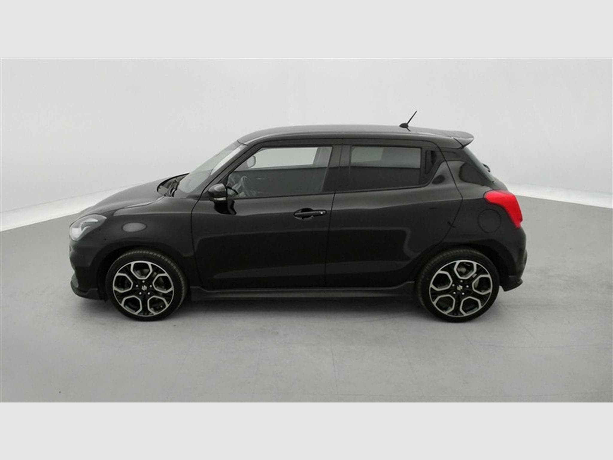 Suzuki Swift 1.4 Turbo 130cv Sport NAVI / FULL LED / CAMERA / JA 17" (2023) - Photo 3