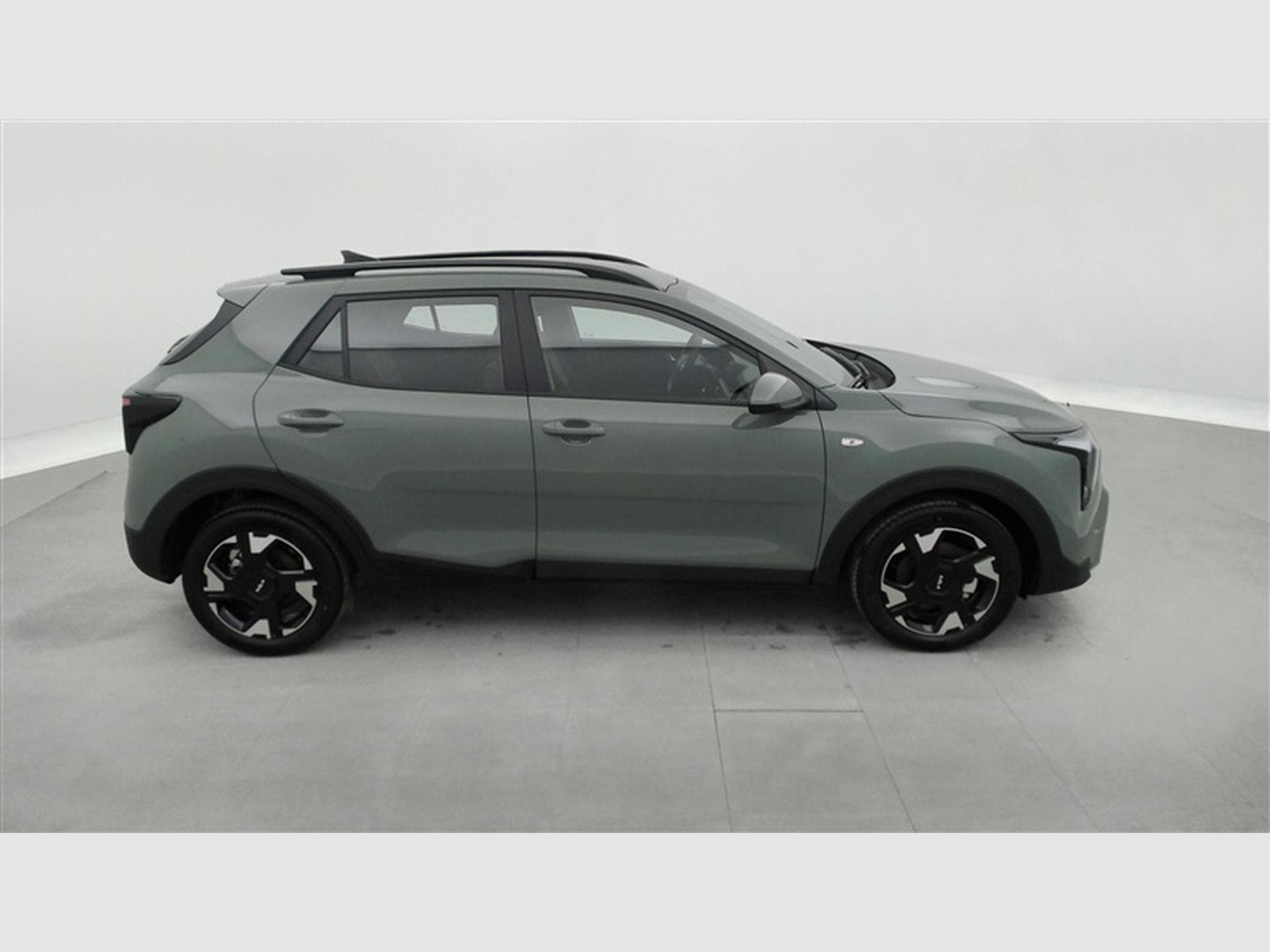 Kia Stonic 1.0 T-GDi 100cv Gold NAVI / CAMERA / CARPLAY (2026) - Photo 25
