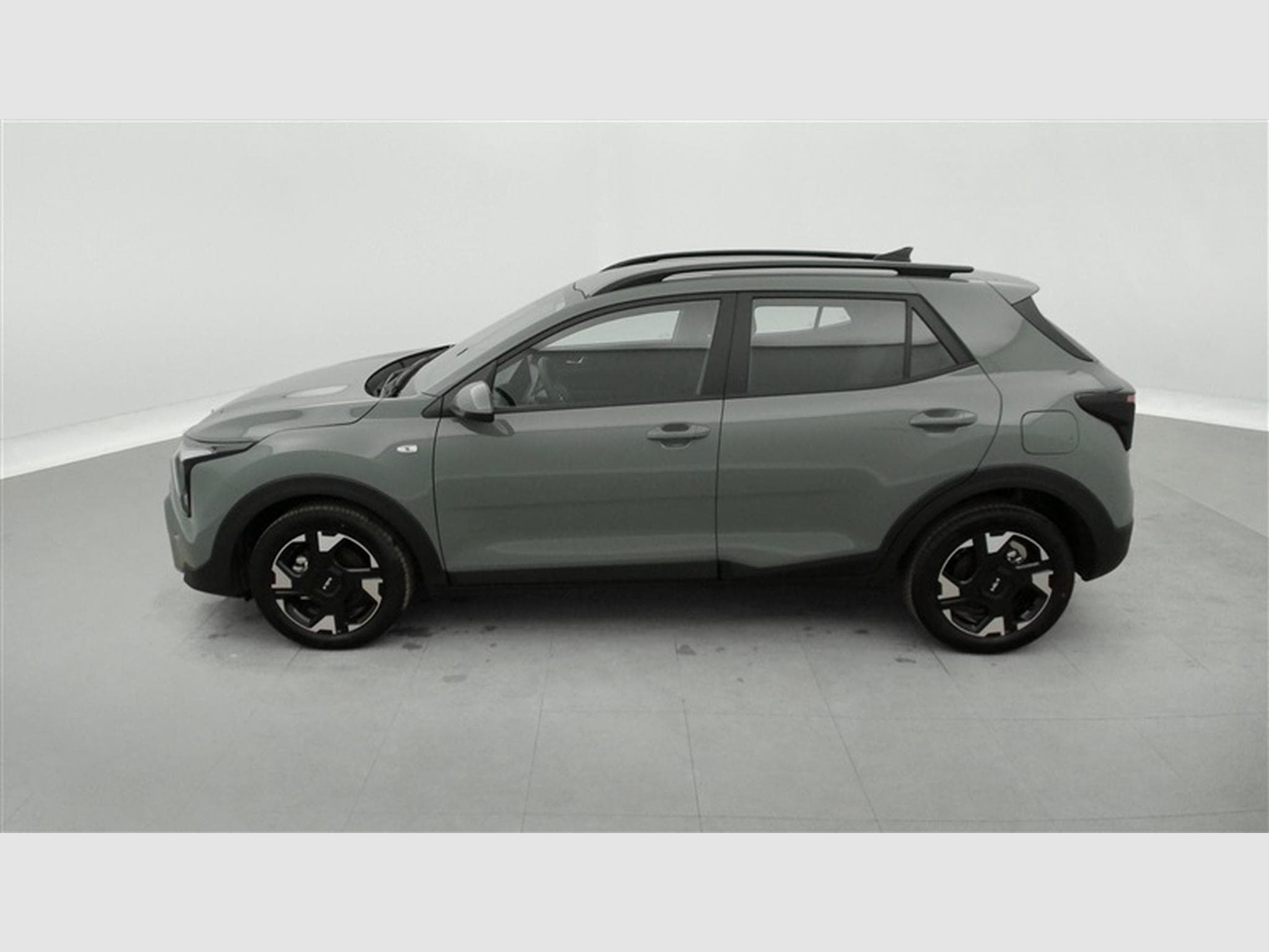 Kia Stonic 1.0 T-GDi 100cv Gold NAVI / CAMERA / CARPLAY (2026) - Photo 3