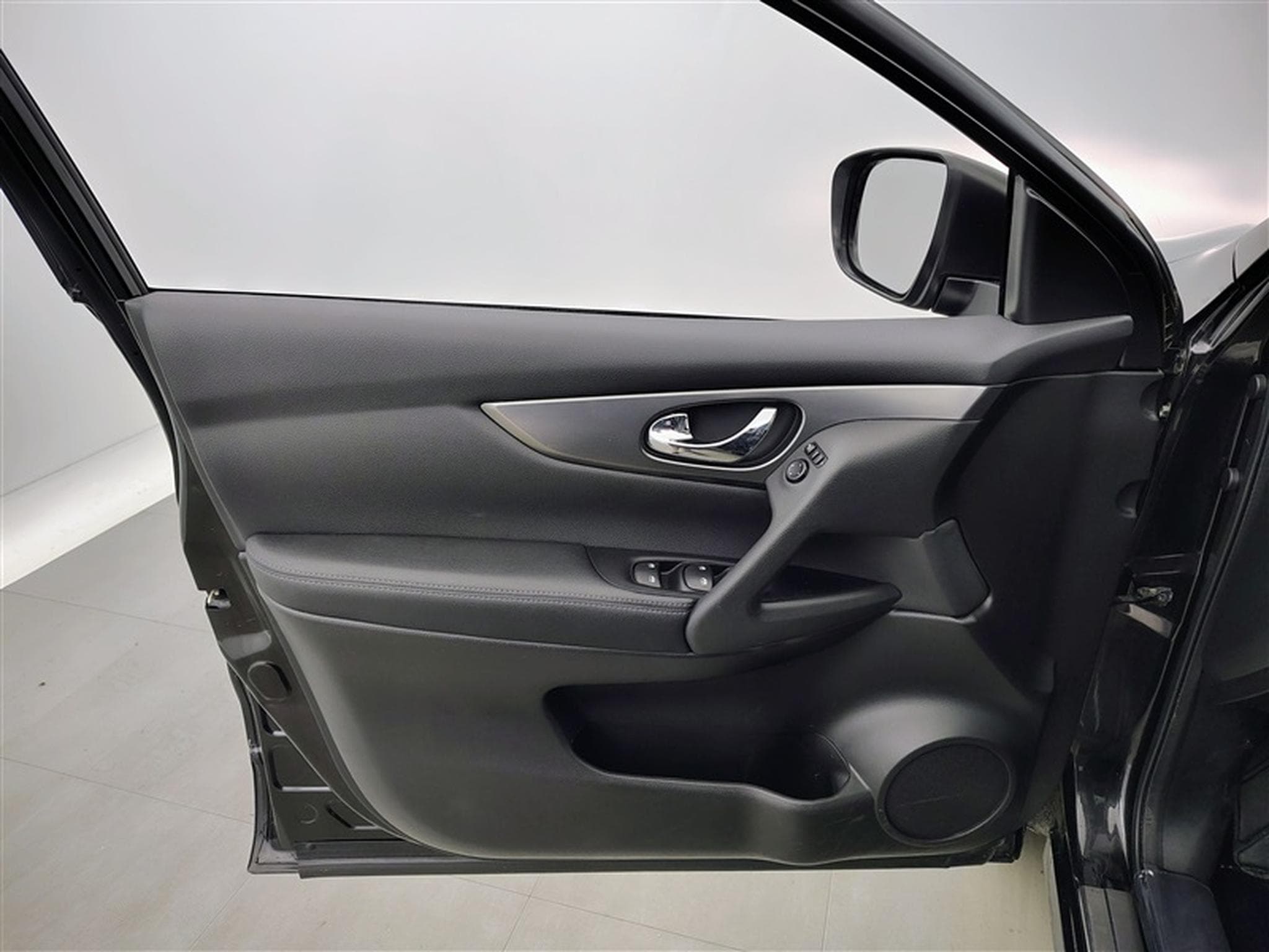 Nissan Qashqai 1.3 DIG-T N-Connecta°NAV°CARPLAY°CAM°T.PANO°PDC AV-AR (2019) - Photo 17