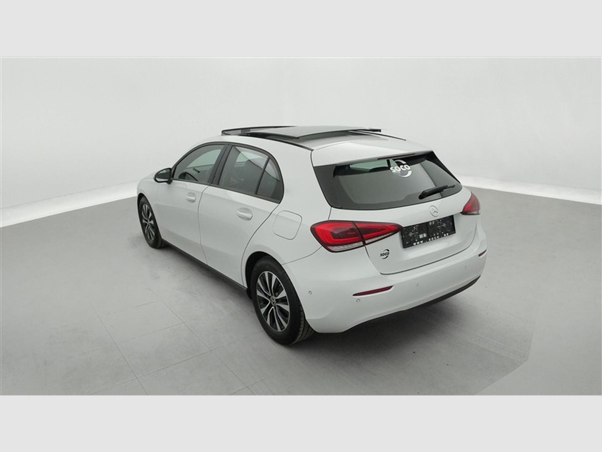 Mercedes A 200 A 200d Business Solution NAVI/TO PANO/FULL LED/JA/PDC AV AR (2021) - Photo 2