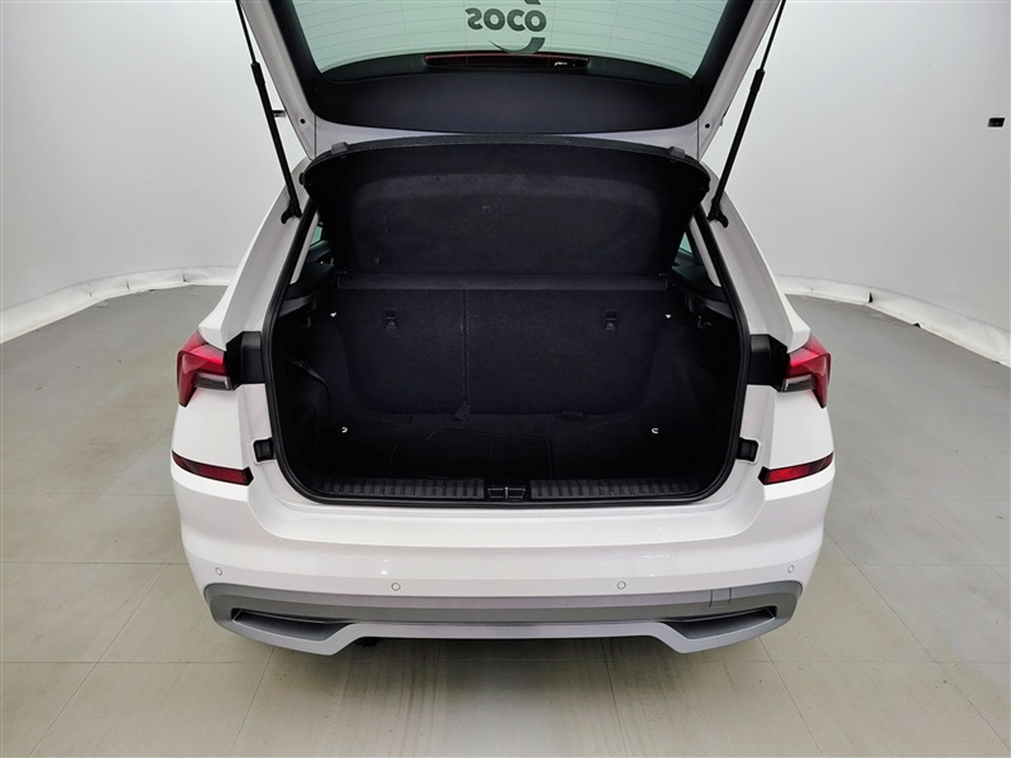 Skoda Kamiq 1.0 TSI Ambition CARPLAY / FULL LED / CAMERA / JA 16" (2022) - Photo 14