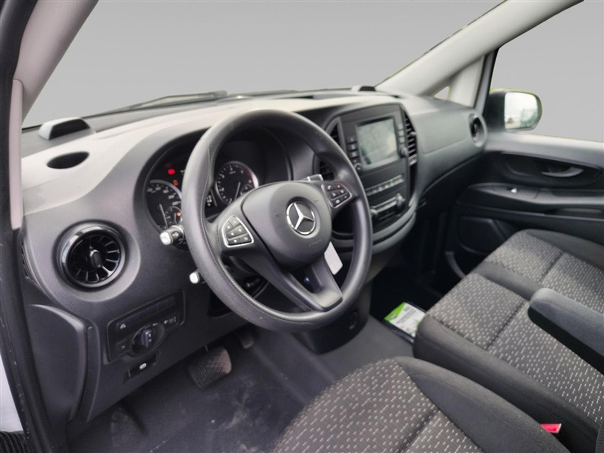 Mercedes Vito 116 CDI Extralang 9G-Tronic 3pl. NAVI / CAMERA (2024) - Photo 8