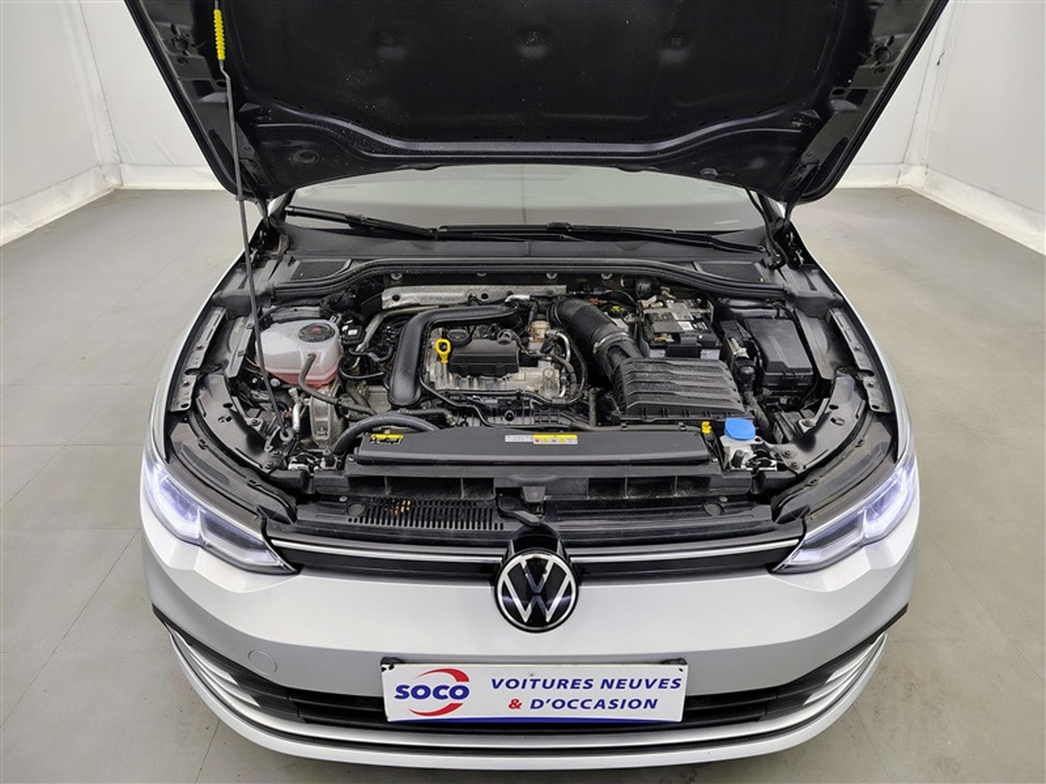 VW Golf 1.0 TSI Life Business NAVI/FULL LED/JA16/PDC AV AR (2023) - Photo 18