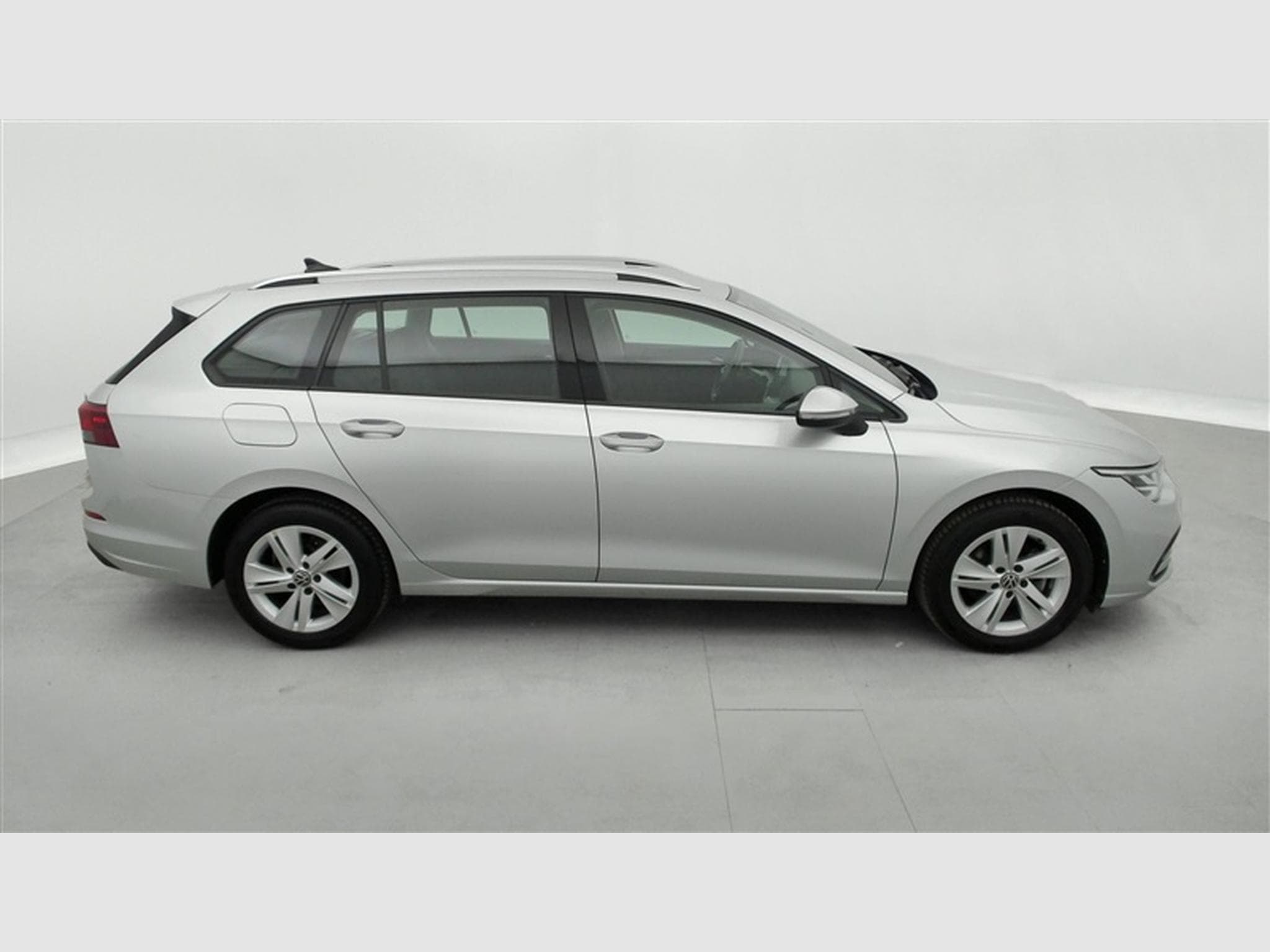 VW Golf 1.0 TSI Life Business NAVI/FULL LED/JA16/PDC AV AR (2023) - Photo 23