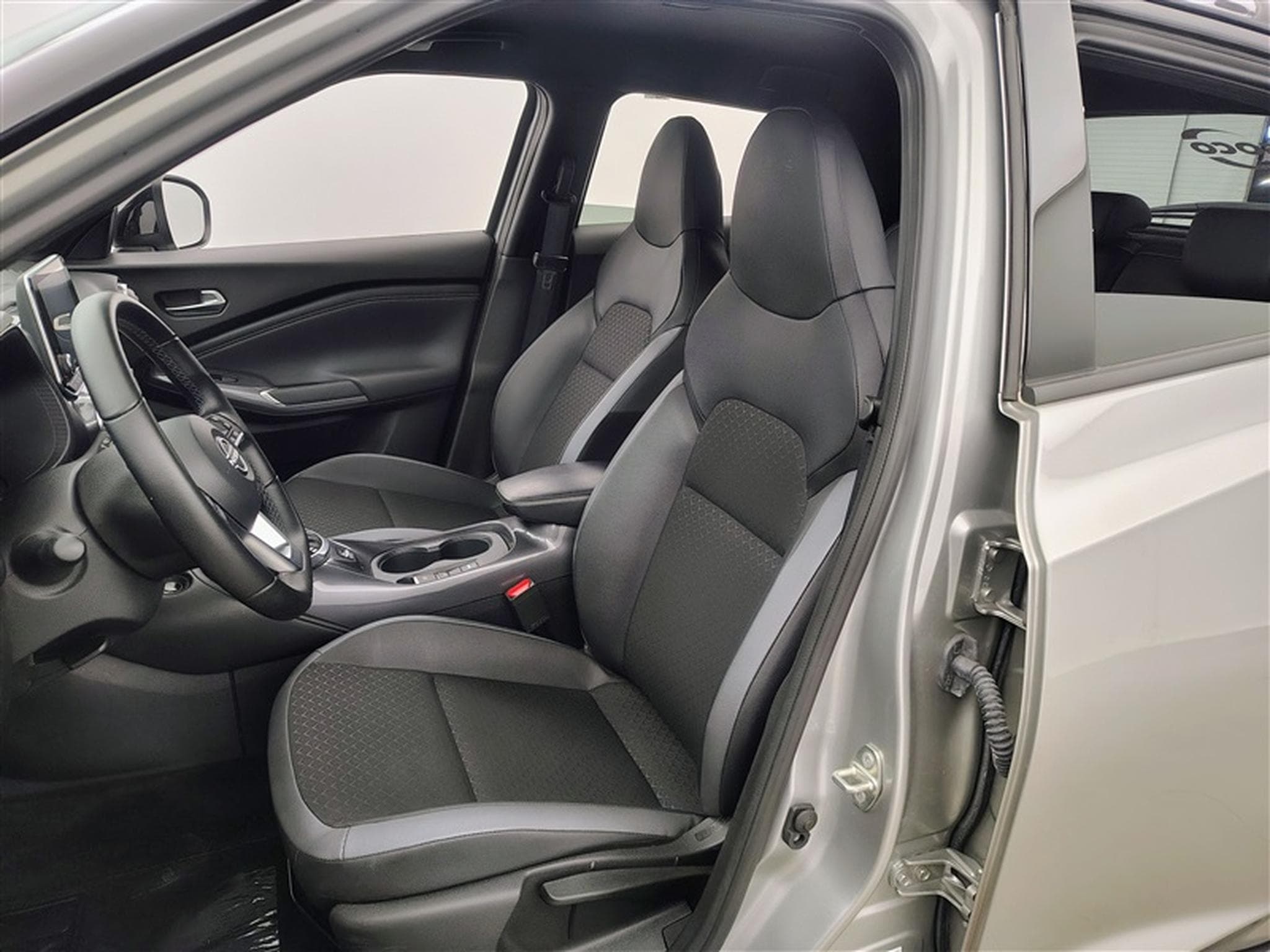 Nissan Juke Juke 1.6 Hybrid N-Connecta Navi / Led / PDC+Caméra (2024) - Photo 7