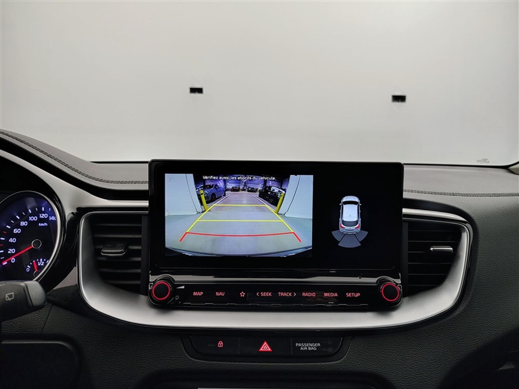 Kia XCeed 1.0 T-GDi Pure ISG (2021) - Photo 18