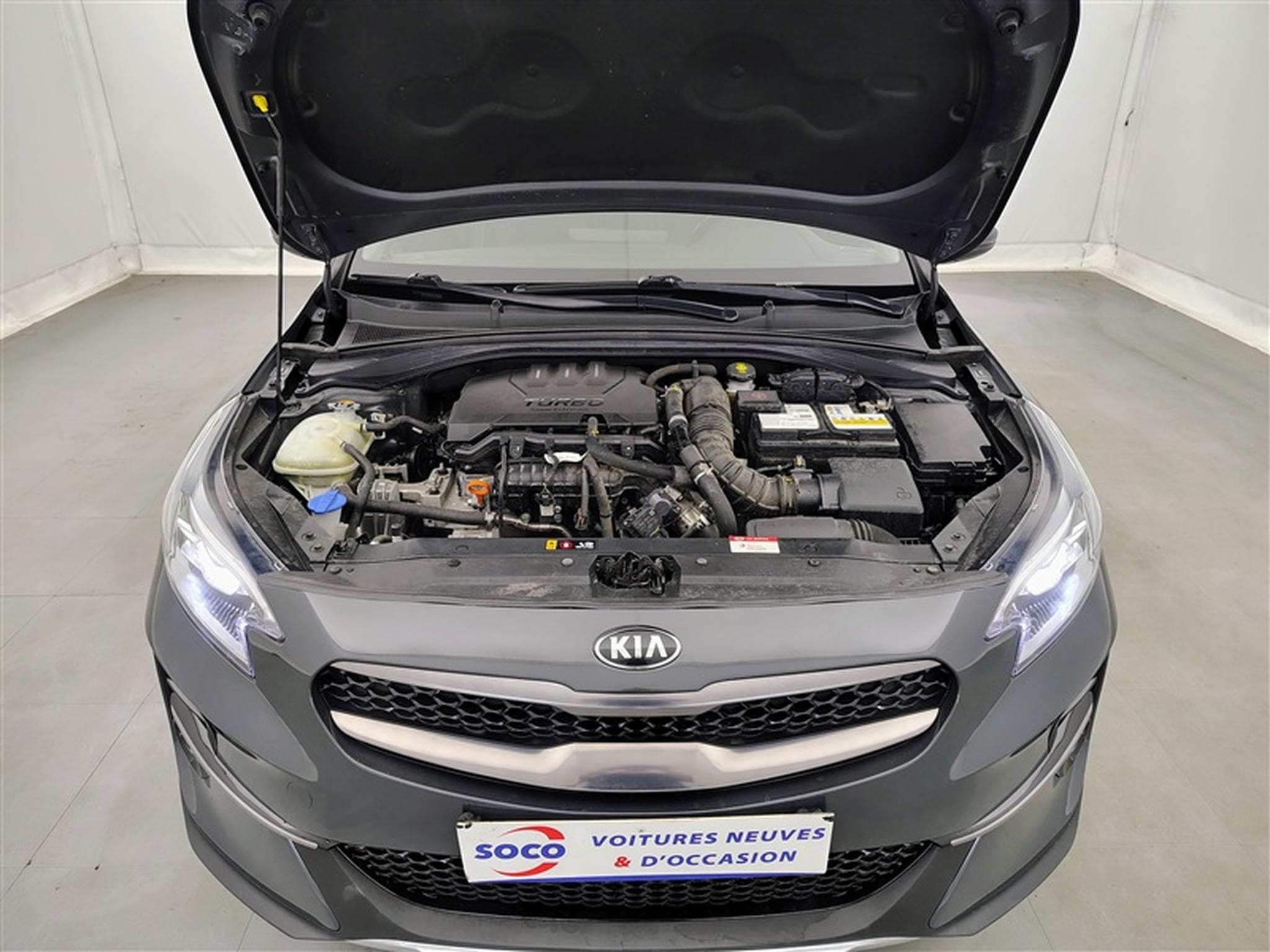 Kia XCeed 1.0 T-GDi Pure ISG (2021) - Photo 19