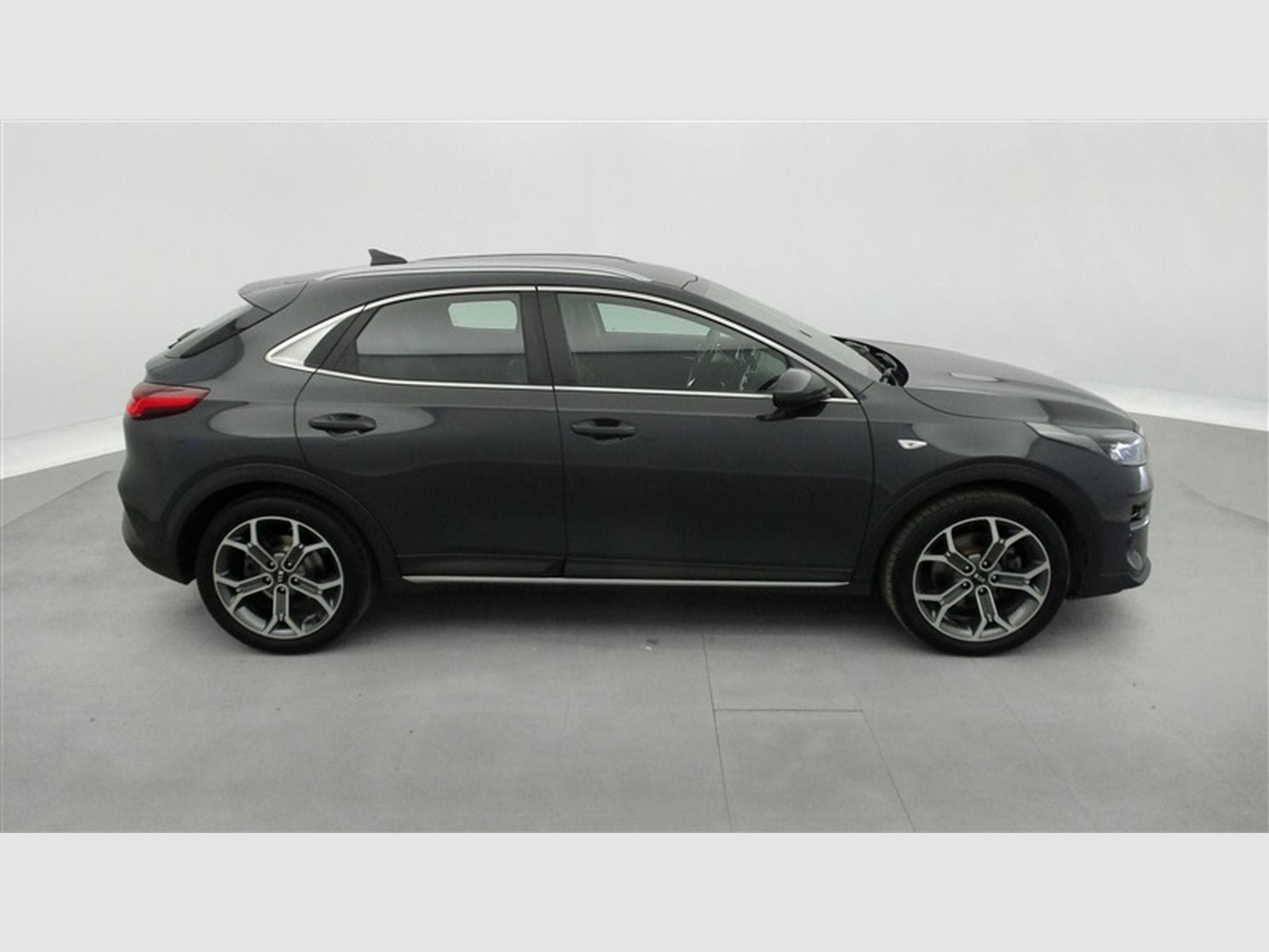 Kia XCeed 1.0 T-GDi Pure ISG (2021) - Photo 24