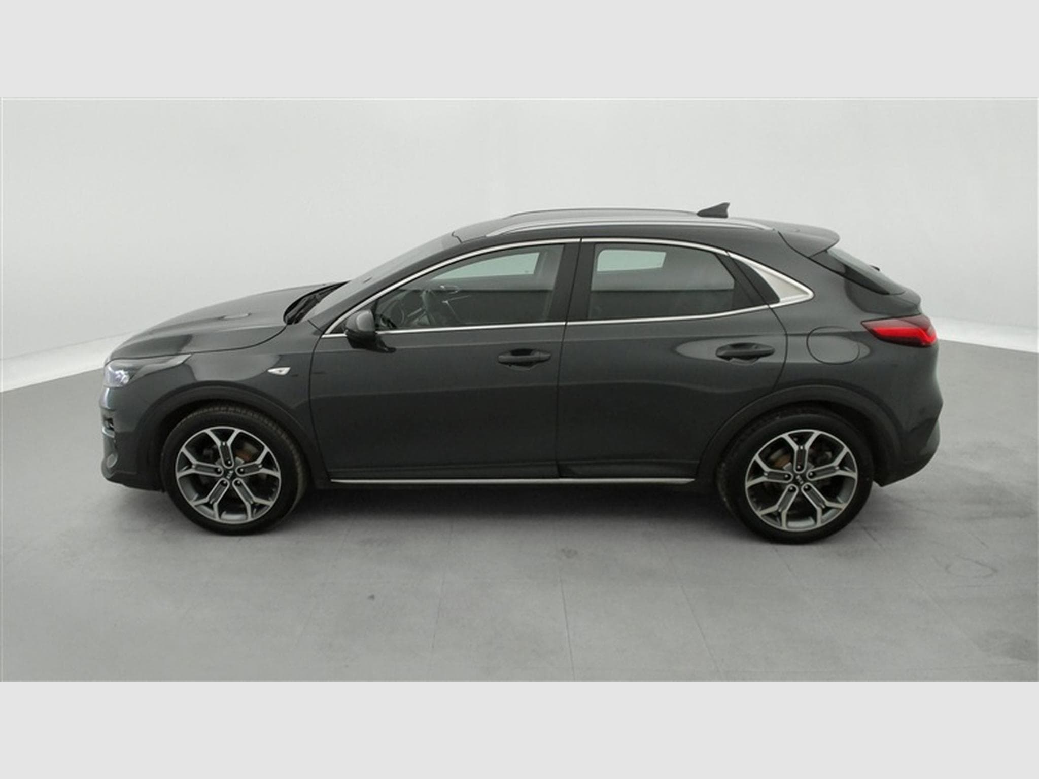 Kia XCeed 1.0 T-GDi Pure ISG (2021) - Photo 3