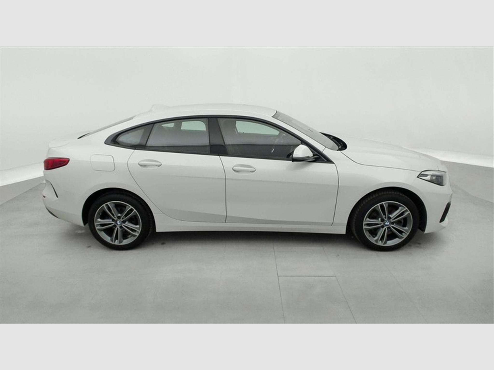 BMW 218 218iA GranCoupé Sportline NAVI / FULL LED / S-CUIR (2023) - Photo 24