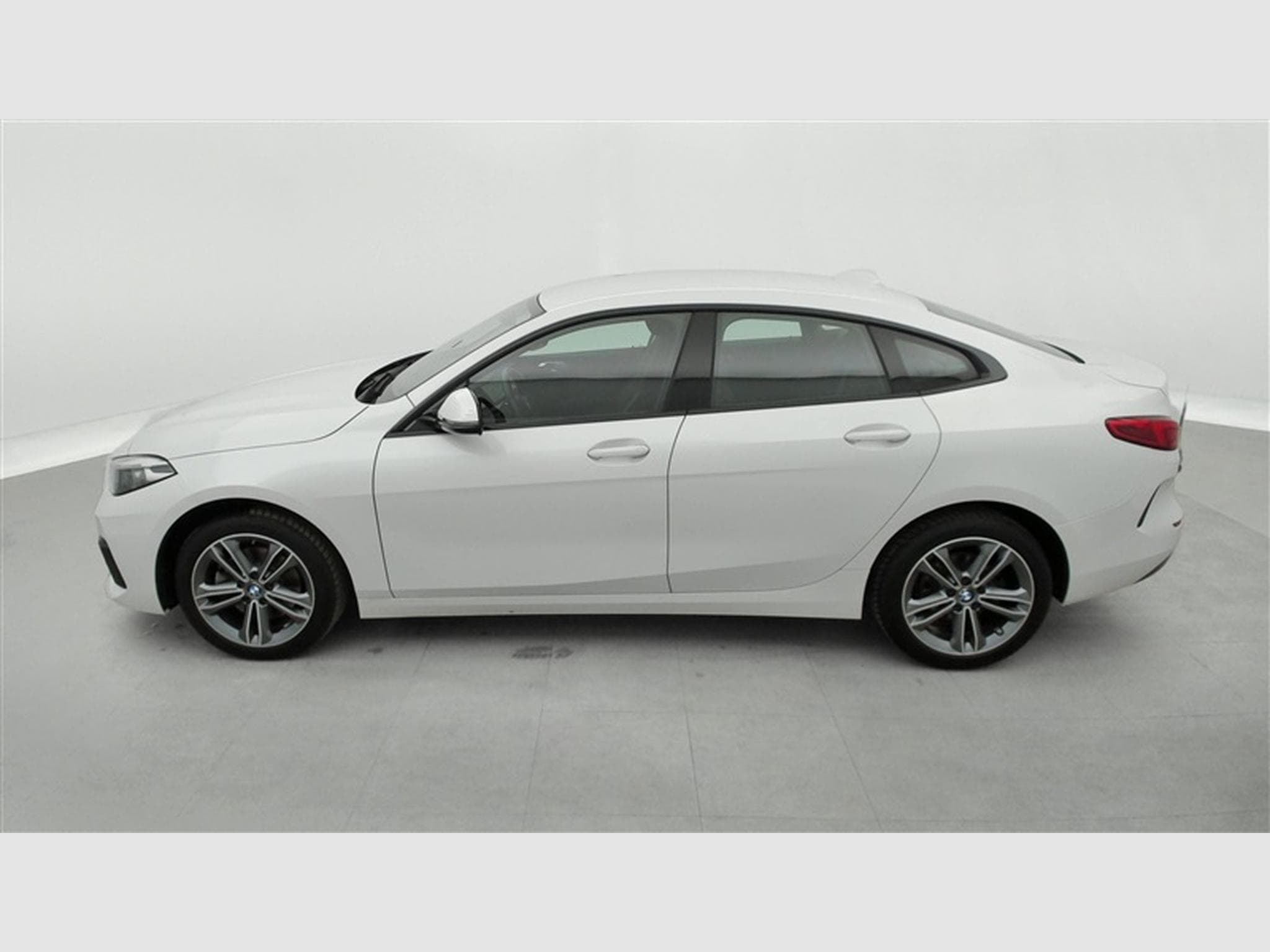 BMW 218 218iA GranCoupé Sportline NAVI / FULL LED / S-CUIR (2023) - Photo 3