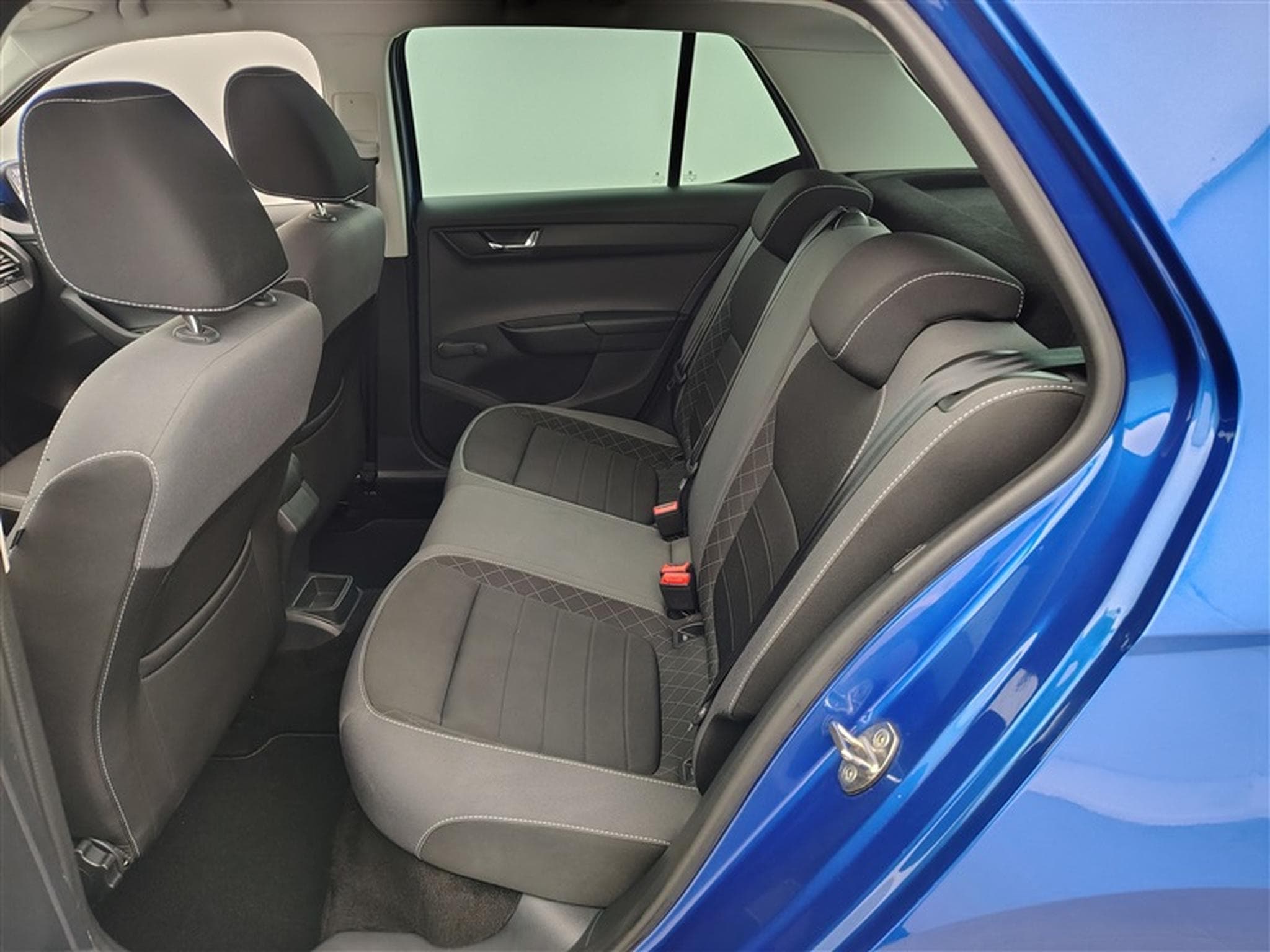Skoda Fabia 1.0 TSI Ambition (2020) - Photo 13