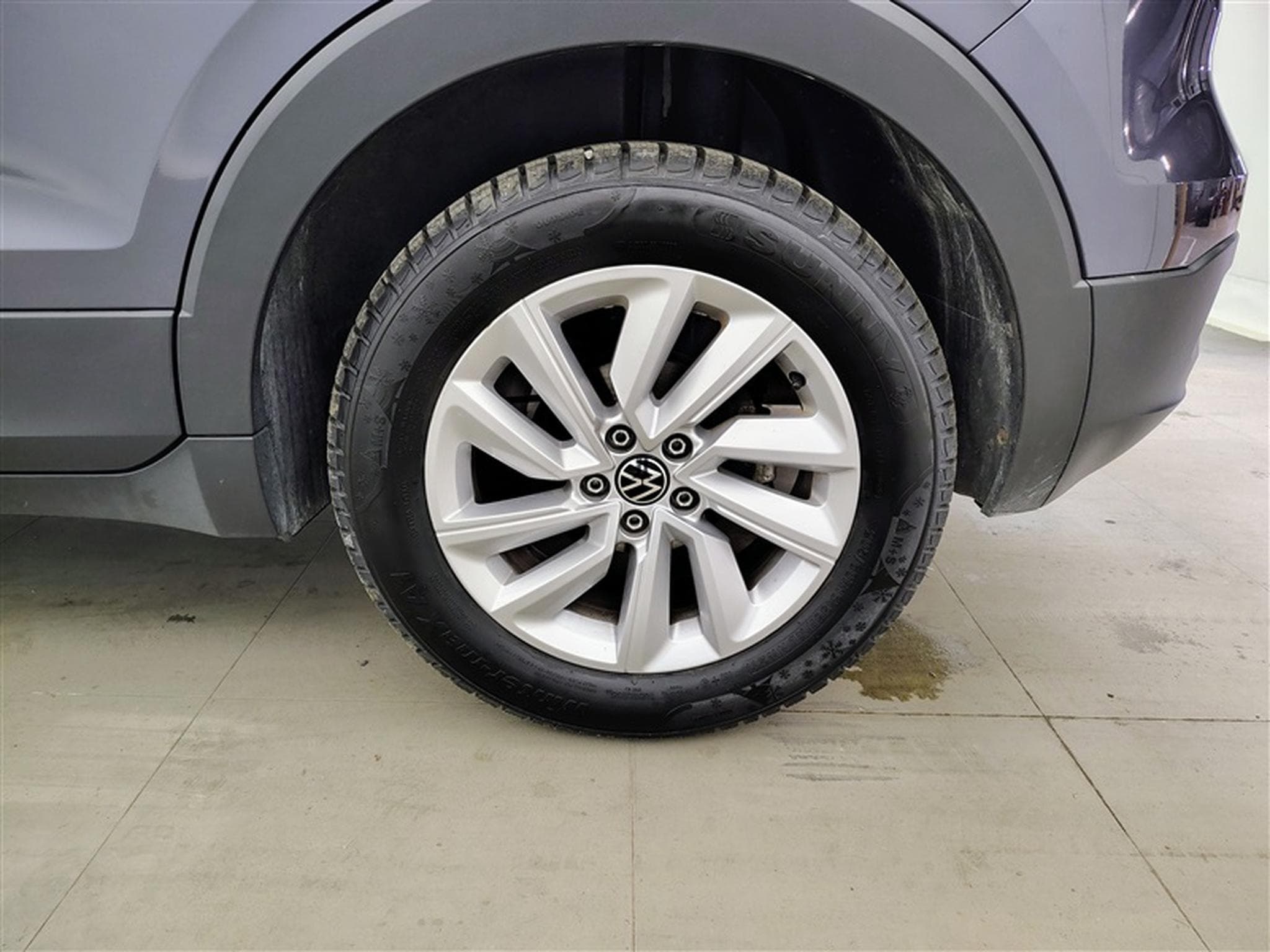 VW T-Cross 1.0 TSI 110cv DSG Life (2023) - Photo 6