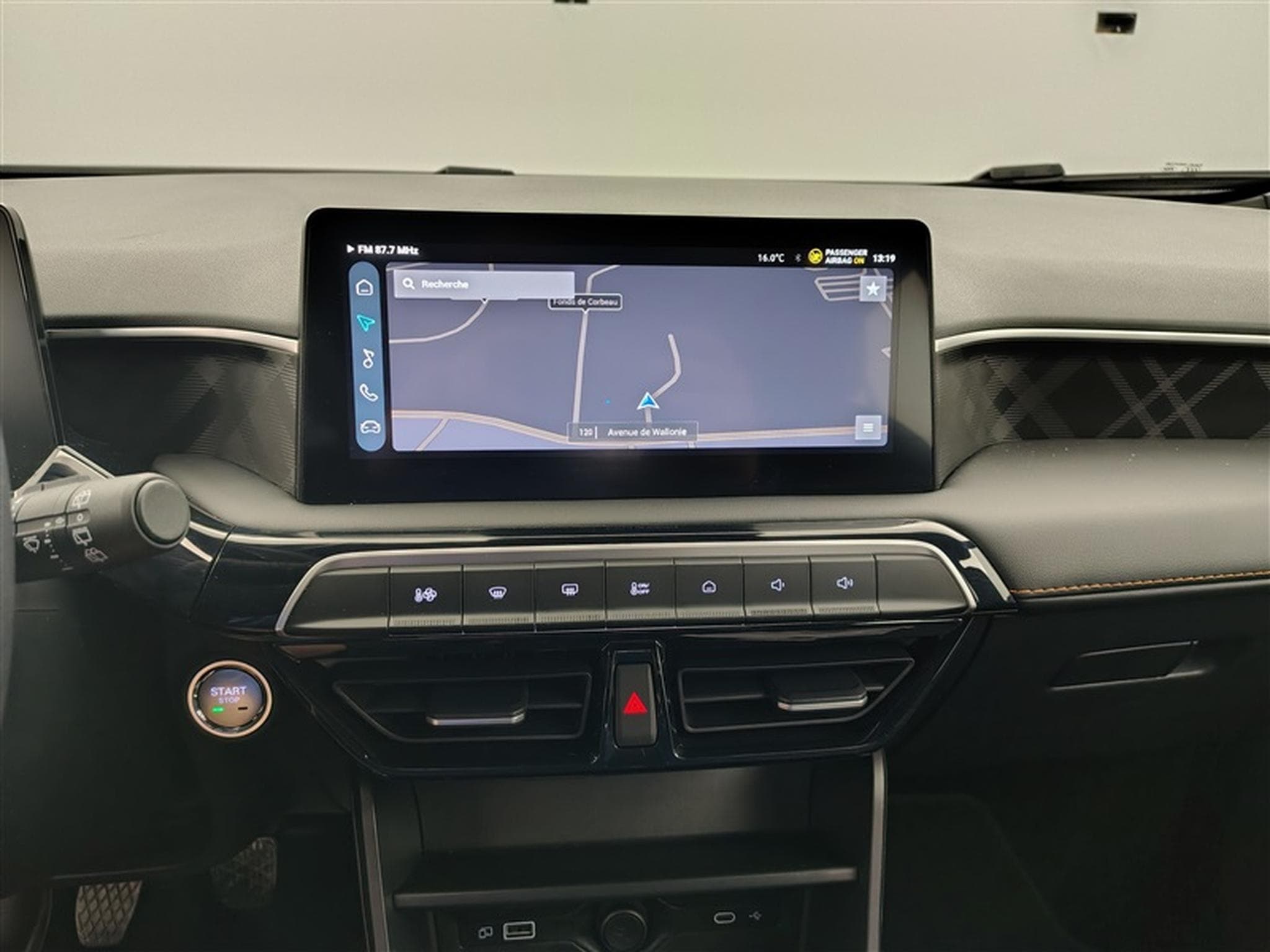MG MG3 1.5 VTi 115cv Comfort CARPLAY / FULL LED / KEYLESS / CAMERA (2025) - Photo 10