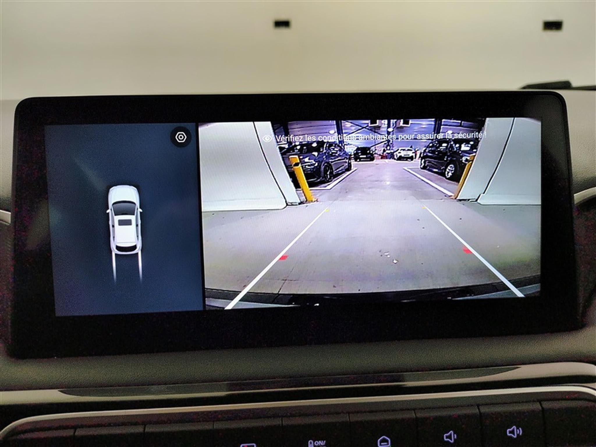 MG MG3 1.5 VTi 115cv Comfort CARPLAY / FULL LED / KEYLESS / CAMERA (2025) - Photo 17