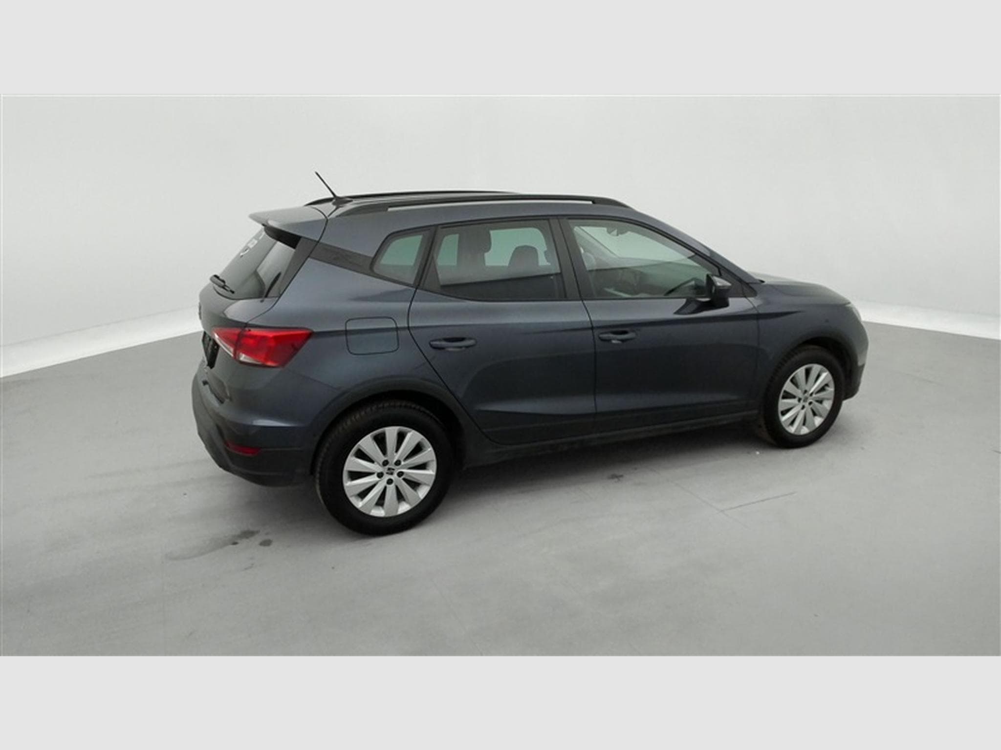 Seat Arona 1.0 TSI 40th Anniversary (2024) - Foto 24