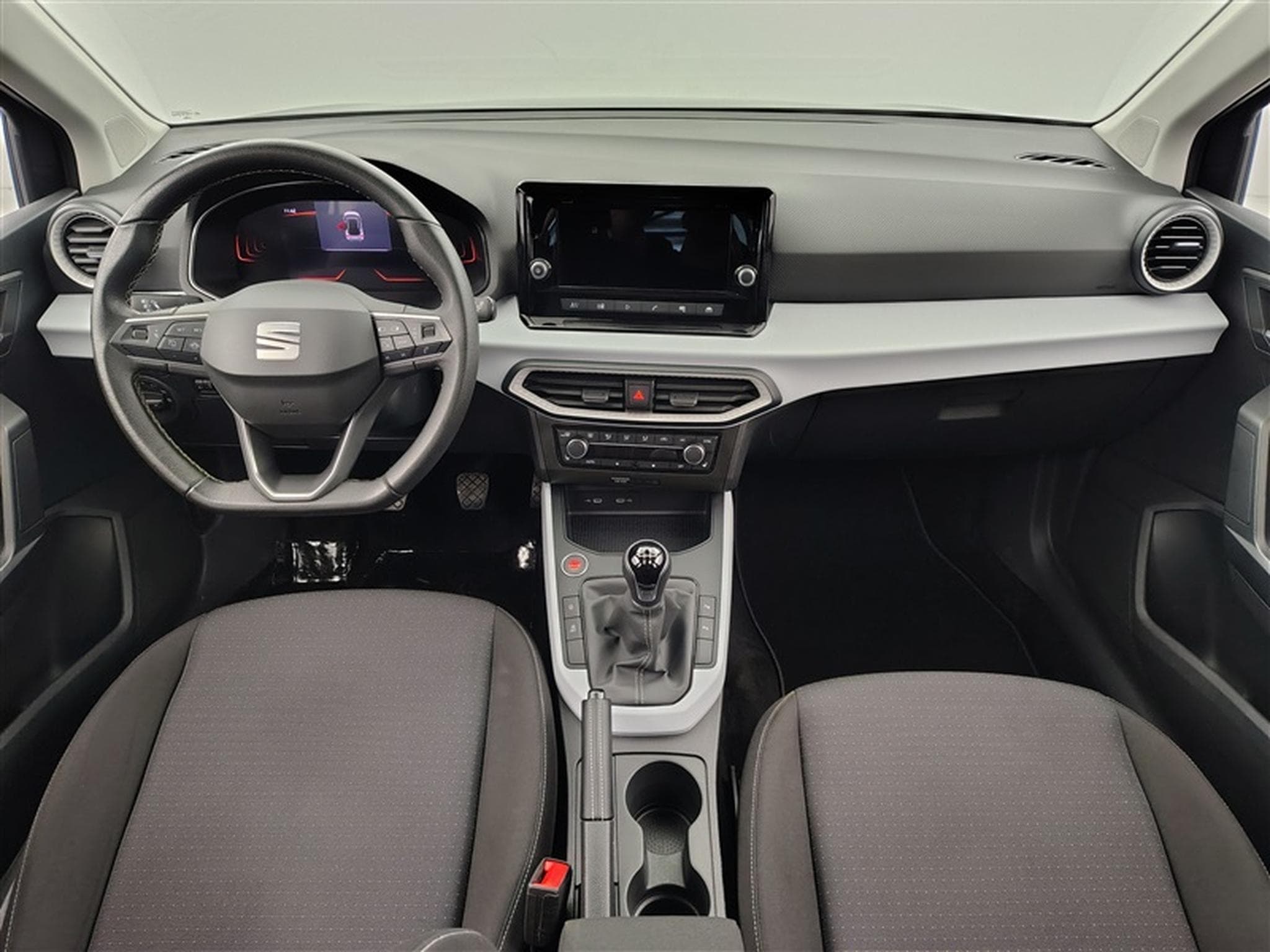 Seat Arona 1.0 TSI 40th Anniversary (2024) - Foto 8