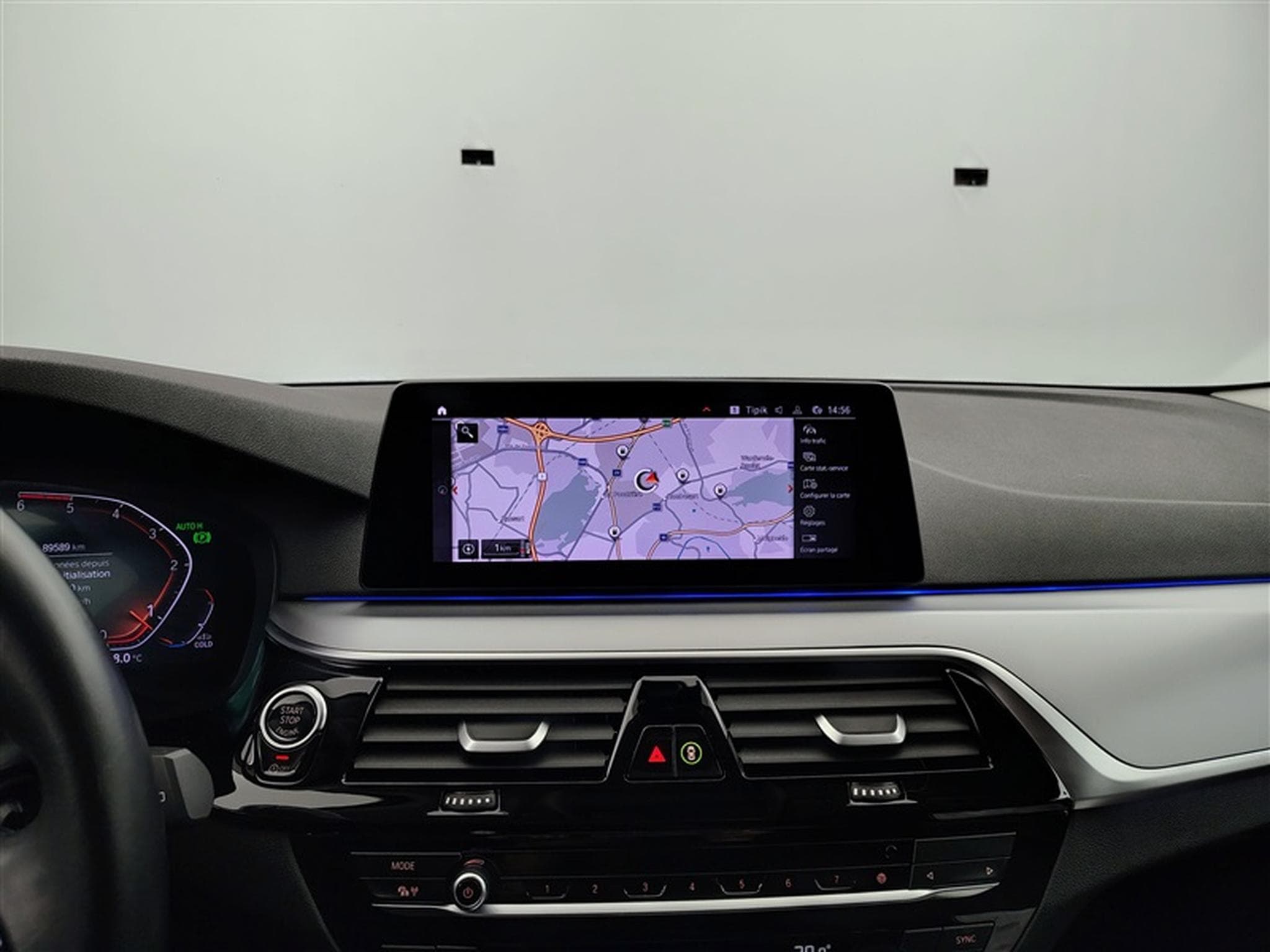 BMW 518 Touring 518 dA AdBlue (2019) - Foto 11