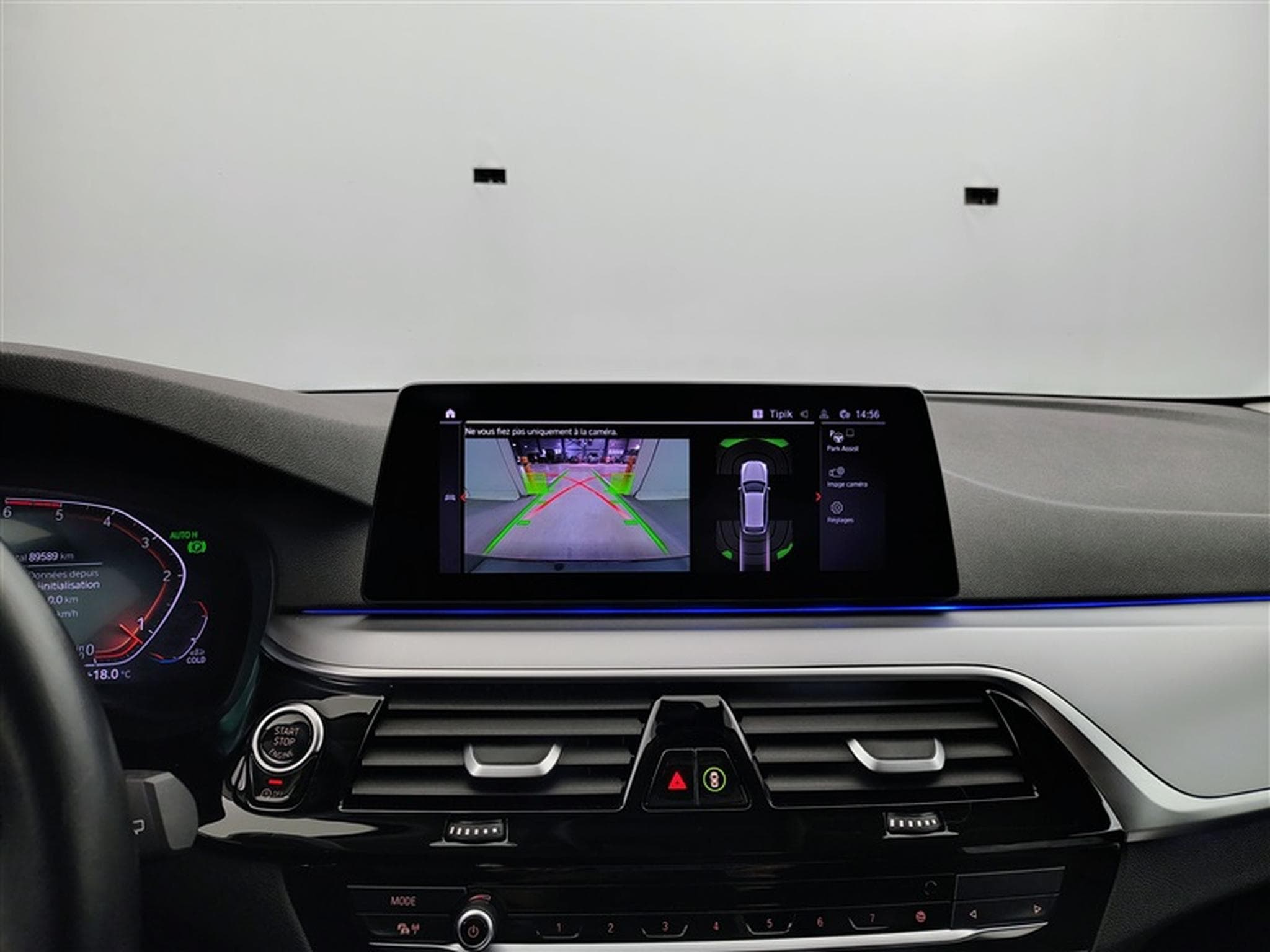 BMW 518 Touring 518 dA AdBlue (2019) - Foto 18