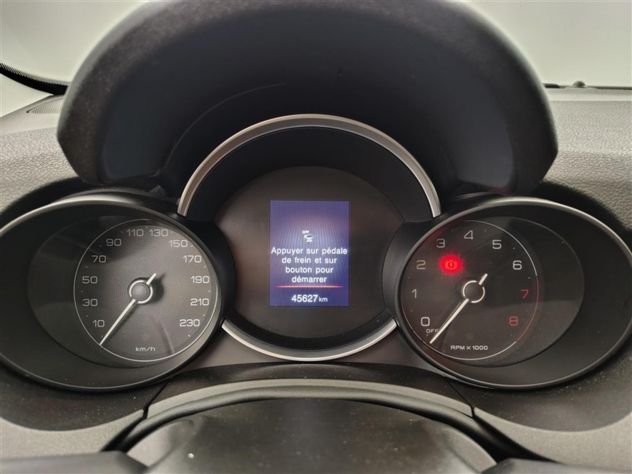 Fiat 500X 1.5 Hybrid DCT (2023) - Foto 9