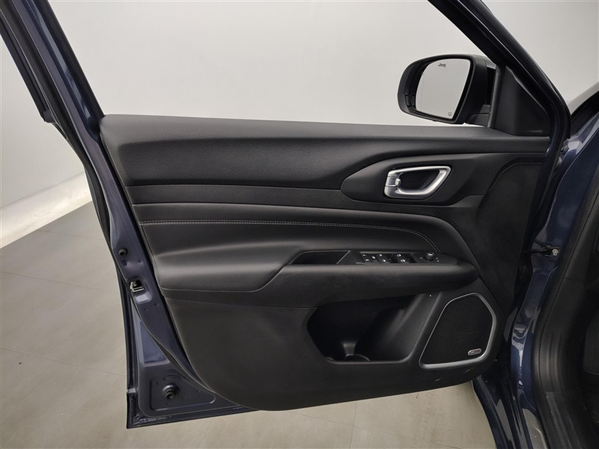 Jeep Compass 1.3 Turbo eAWD PHEV Limited NAVI / CUIR / FULL LED (2022) - Photo 17