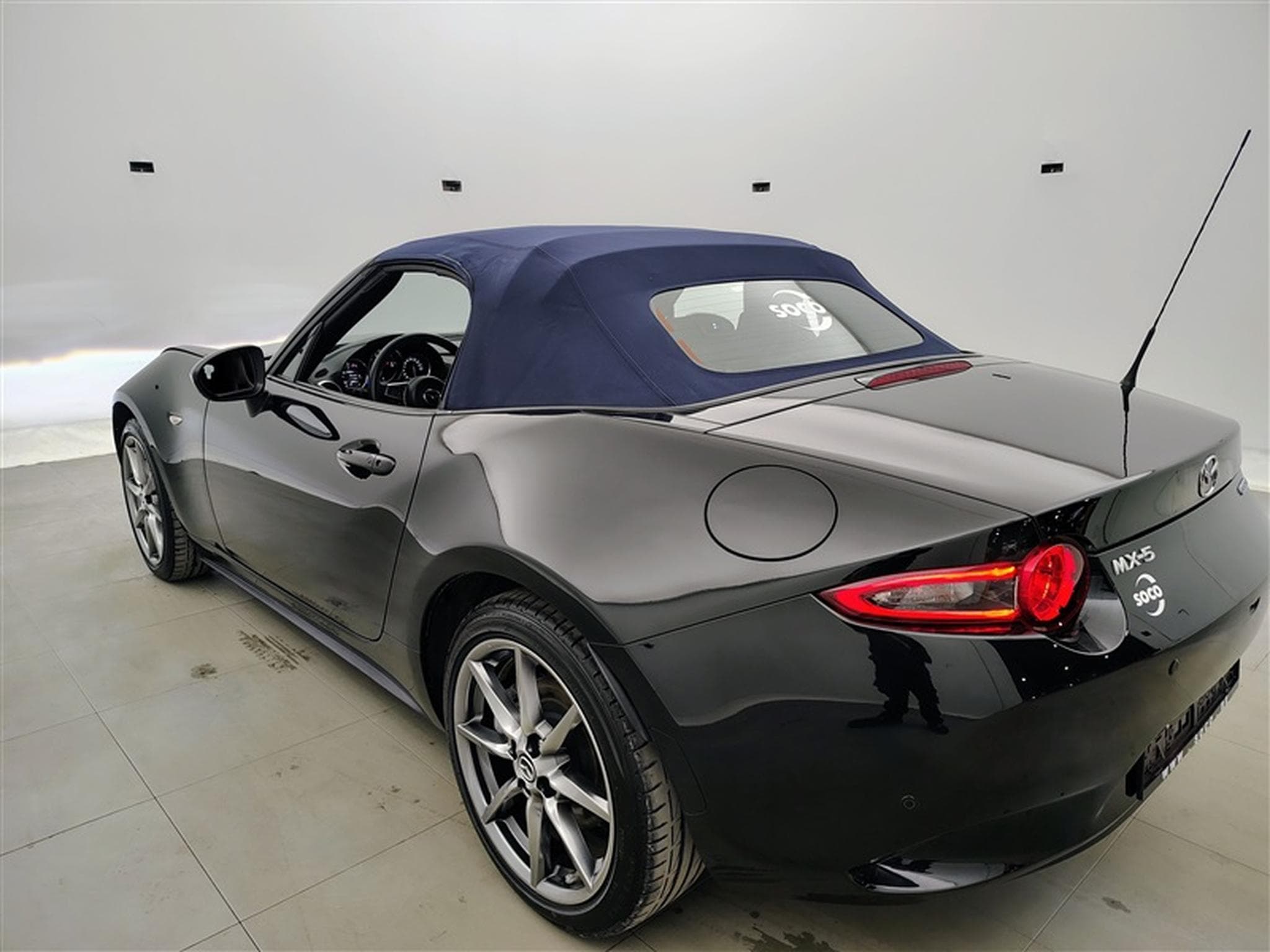 Mazda MX-5 2.0i Skyactiv-G Kazari Cabrio*NAV/F.LED/CUIR/CAM/BOSE HIFI* (2022) - Foto 18