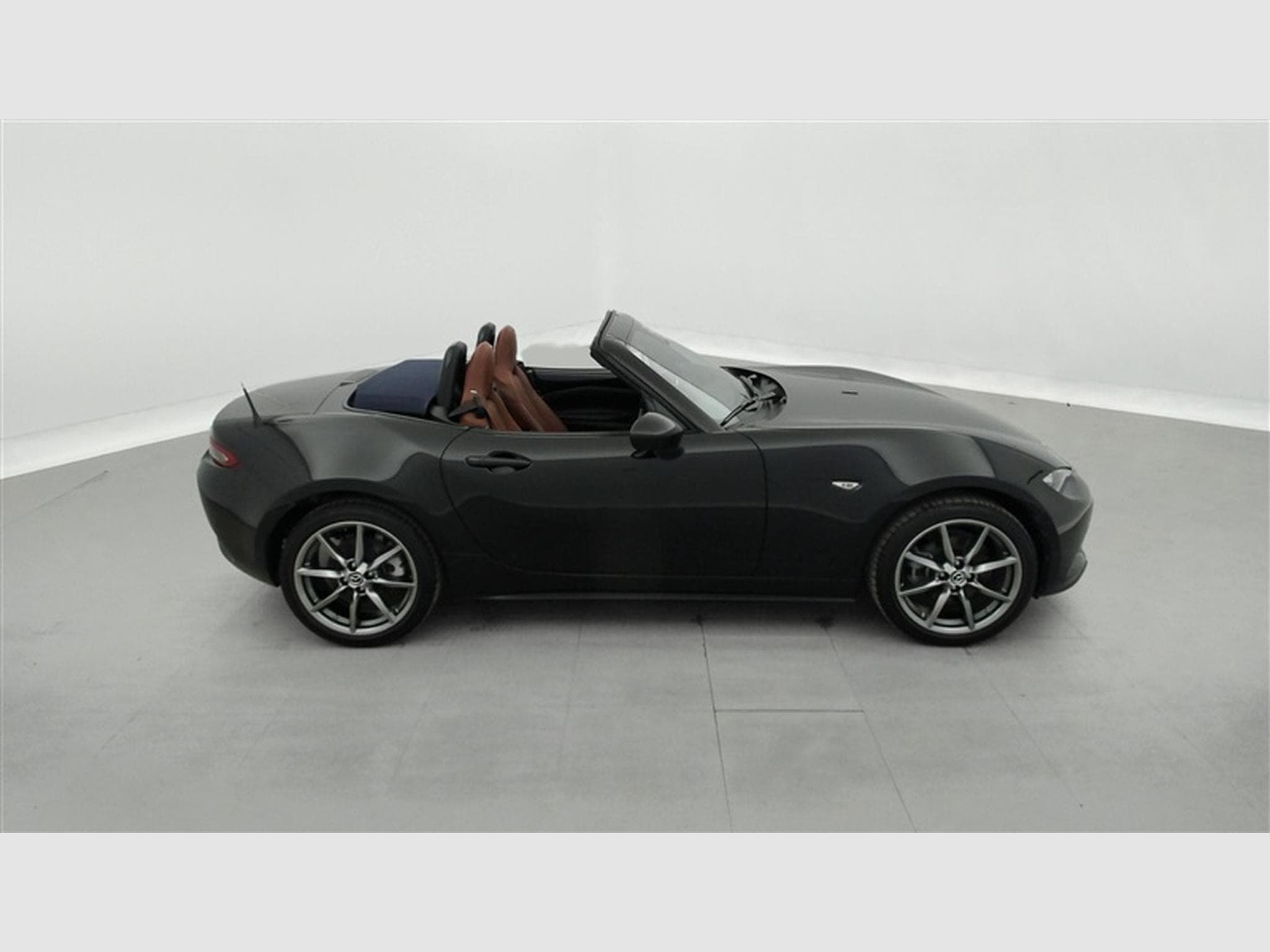 Mazda MX-5 2.0i Skyactiv-G Kazari Cabrio*NAV/F.LED/CUIR/CAM/BOSE HIFI* (2022) - Foto 24