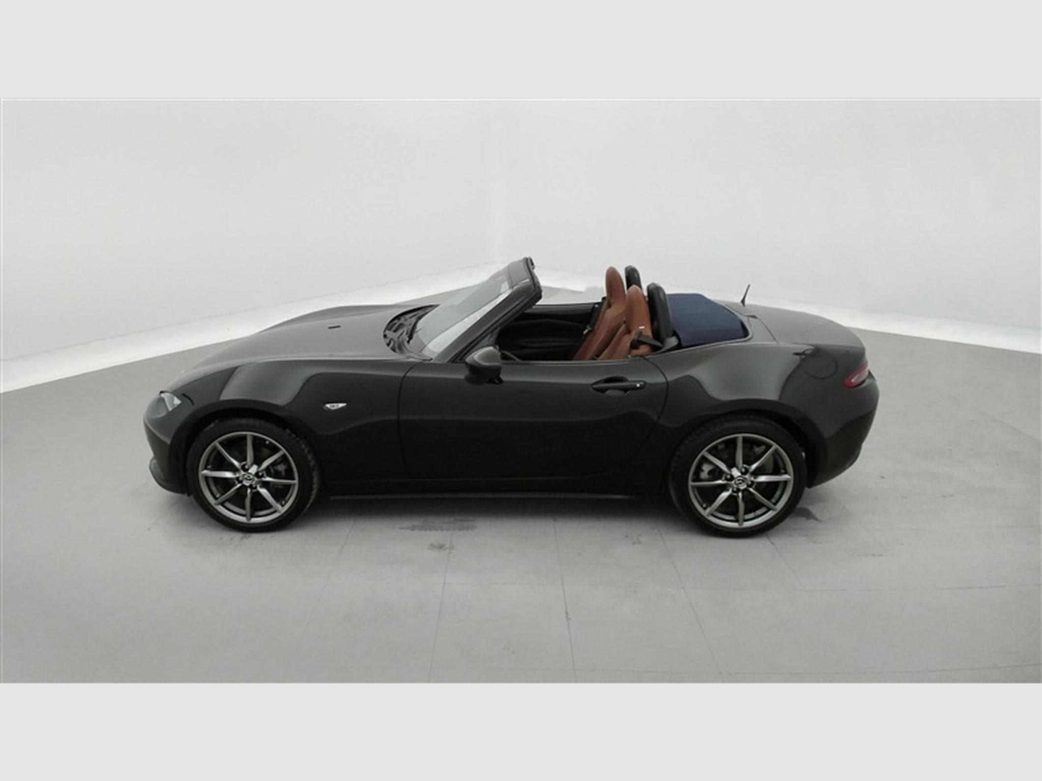 Mazda MX-5 2.0i Skyactiv-G Kazari Cabrio*NAV/F.LED/CUIR/CAM/BOSE HIFI* (2022) - Foto 3