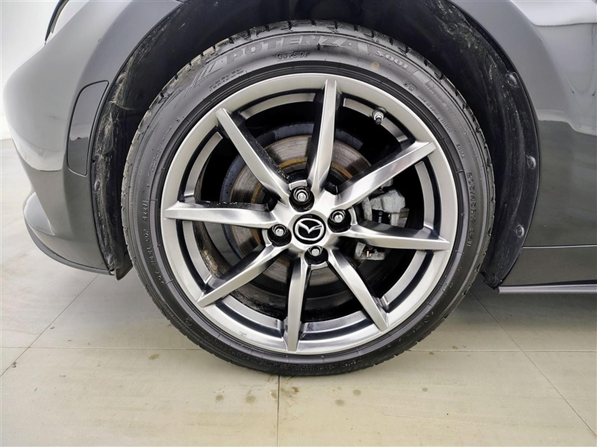 Mazda MX-5 2.0i Skyactiv-G Kazari Cabrio*NAV/F.LED/CUIR/CAM/BOSE HIFI* (2022) - Foto 6