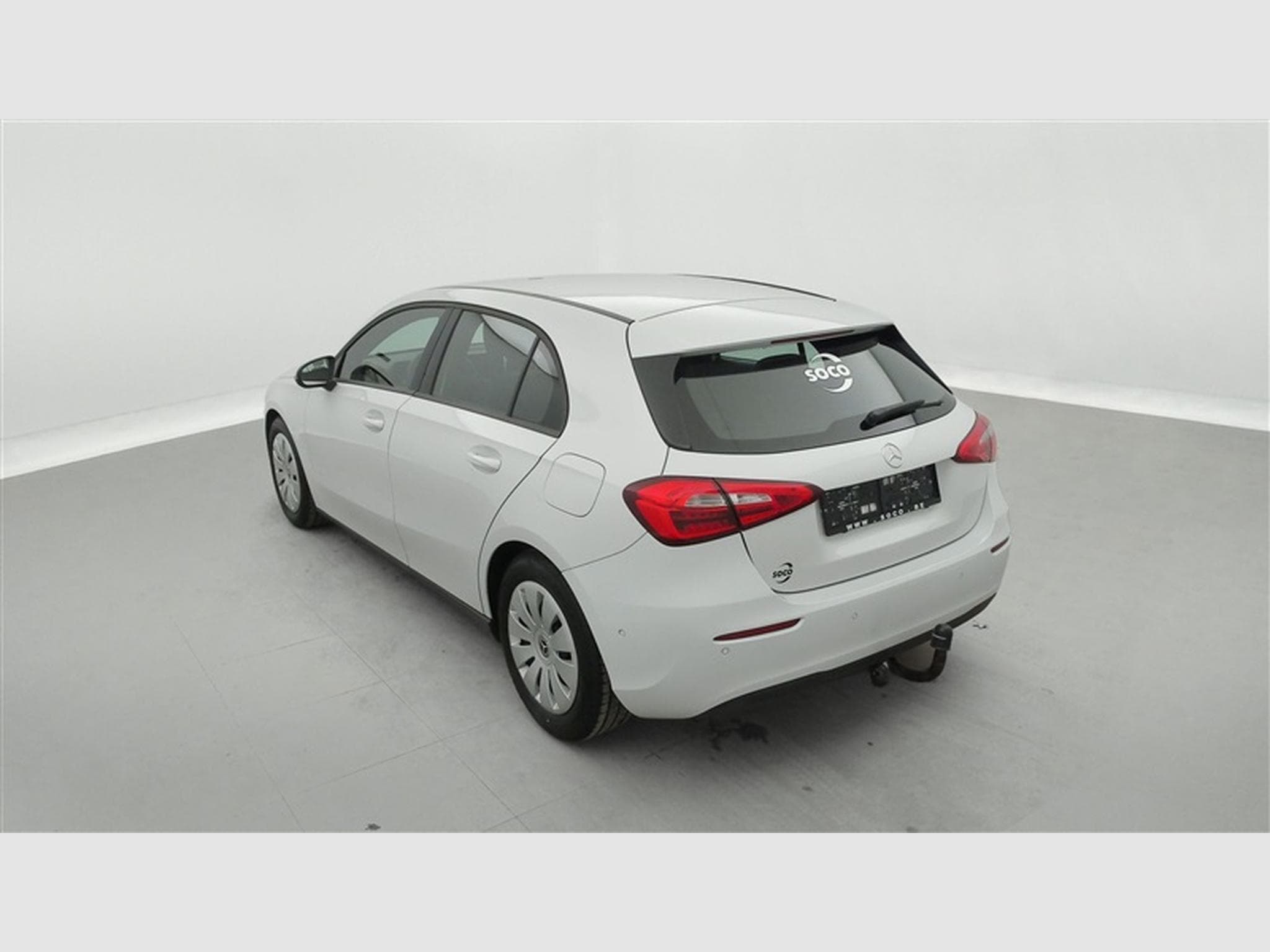 Mercedes A 160 A 160 Business NAVI/PDC AV AR (2022) - Photo 2