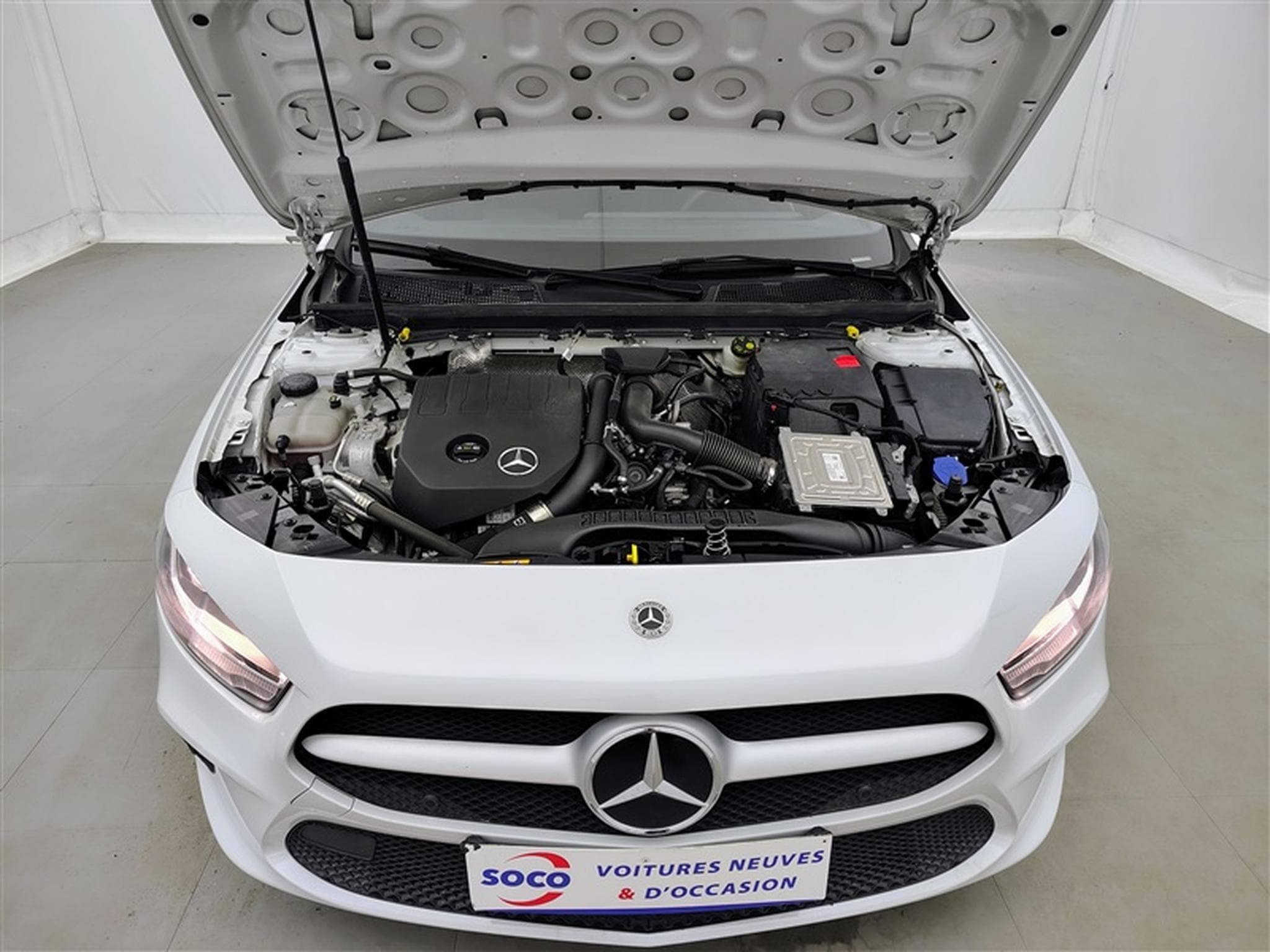 Mercedes A 160 A 160 Business NAVI/PDC AV AR (2022) - Photo 20