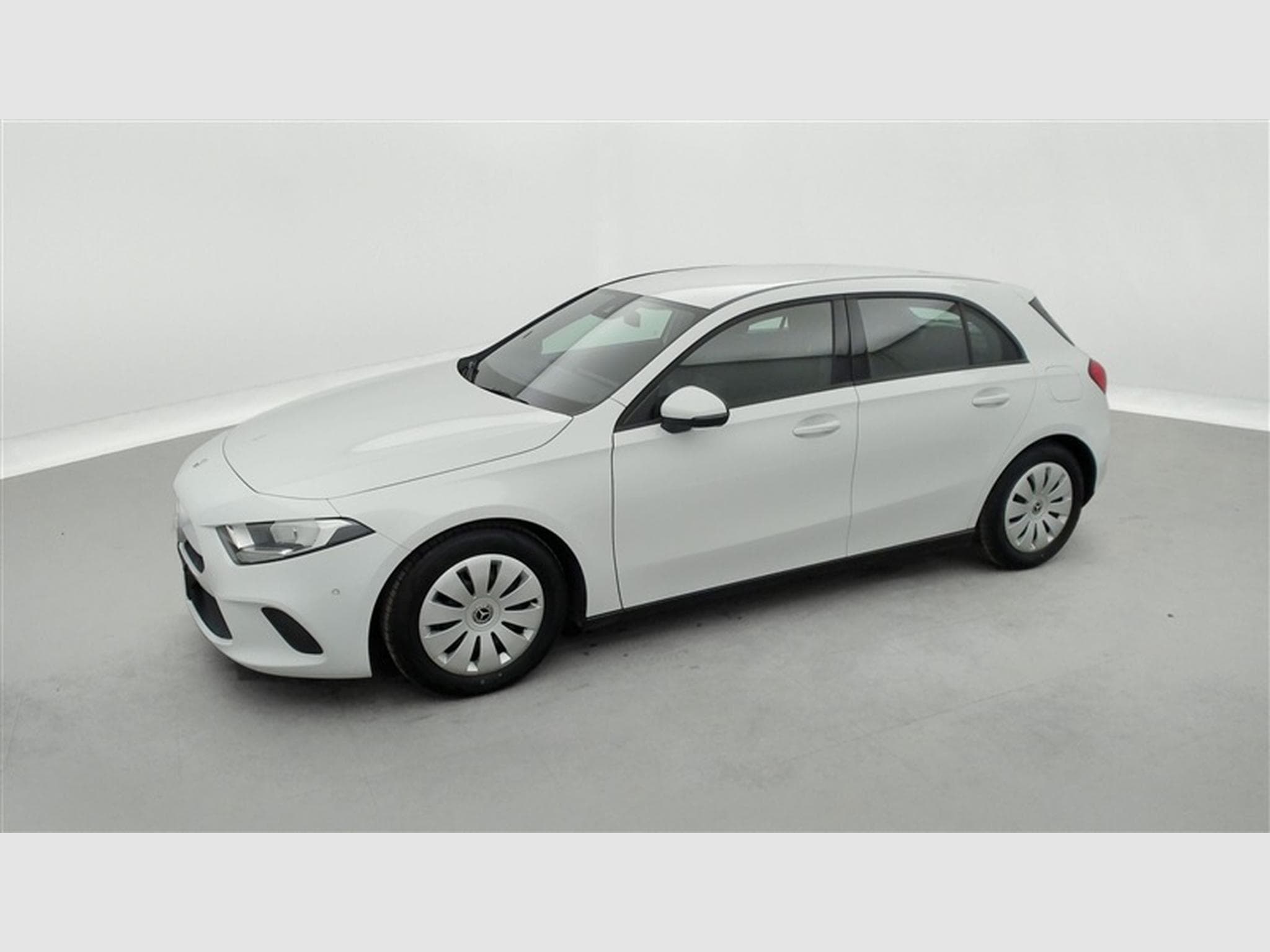 Mercedes A 160 A 160 Business NAVI/PDC AV AR (2022) - Photo 21