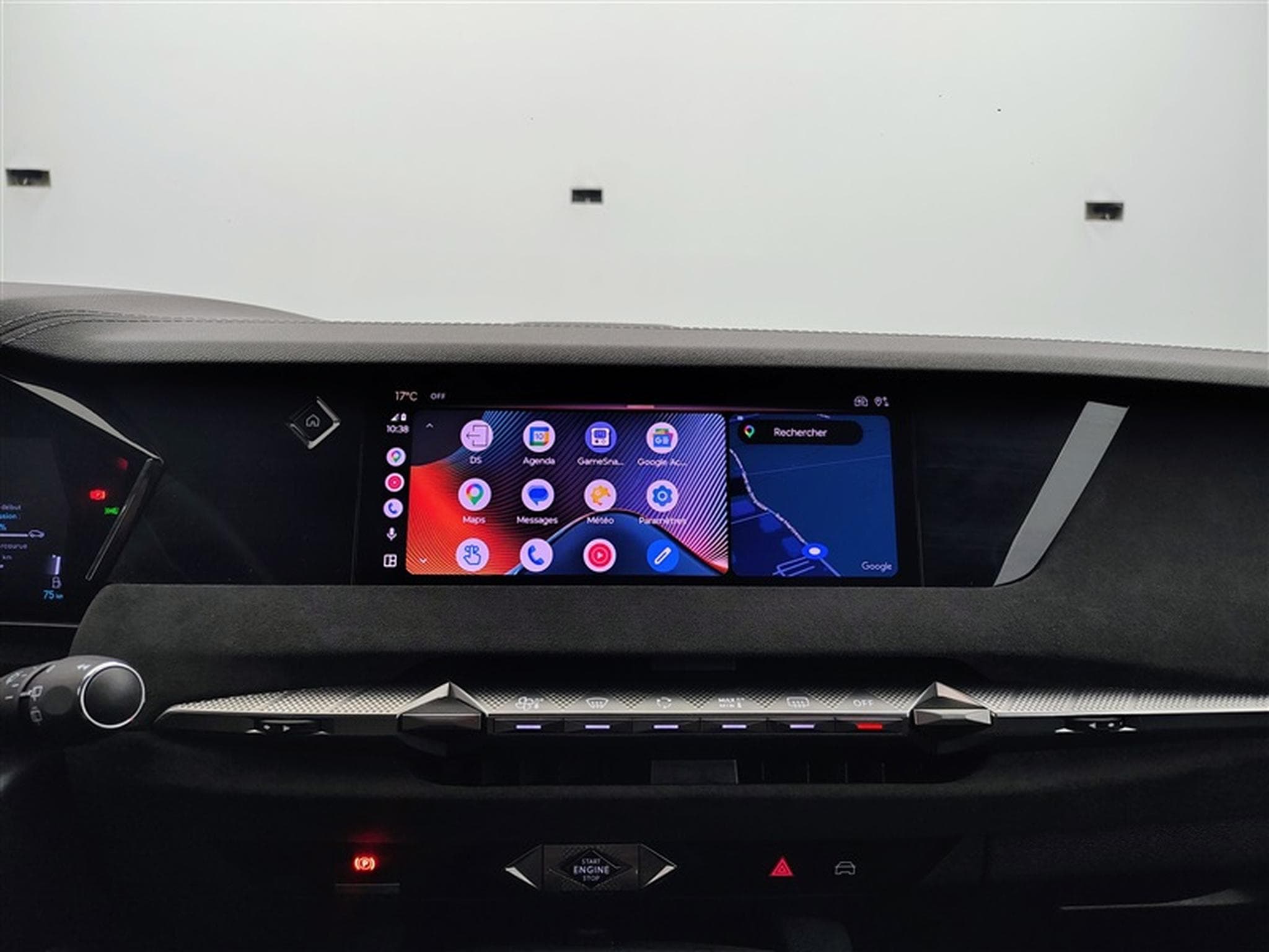 DS Automobiles DS4 Hybrid E-Tense EAT8 Performance Line + (2023) - Photo 20