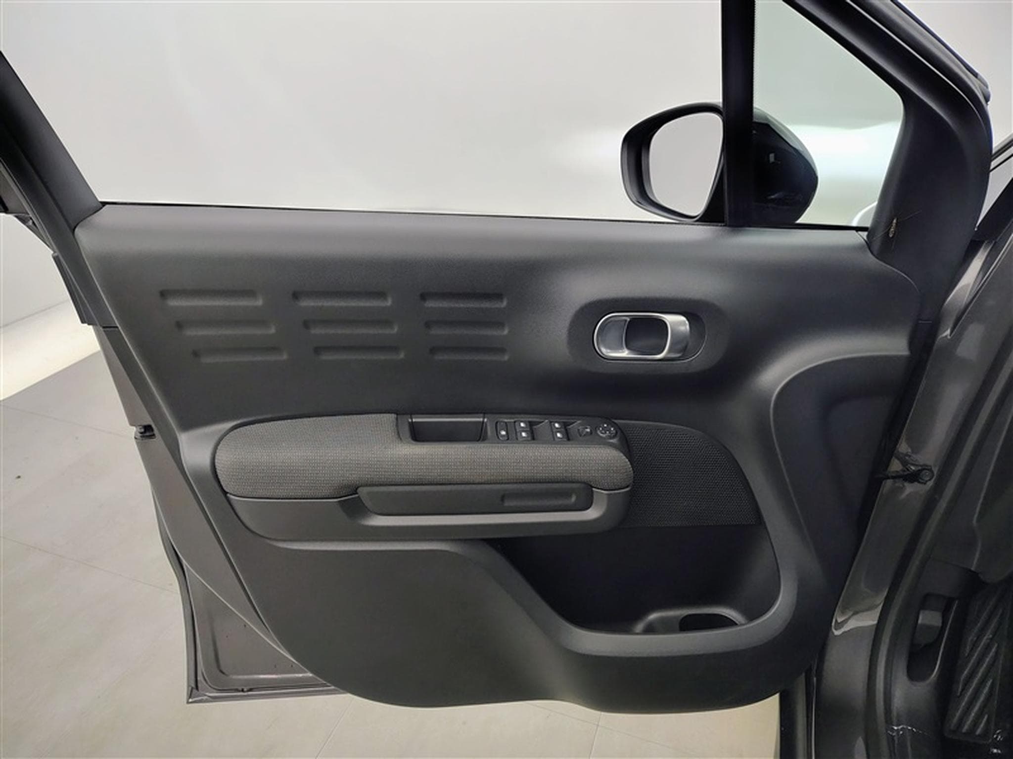 Citroen C3 Aircross 1.2 PureTech 110Cv Feel CARPLAY / LED / PDC (2022) - Photo 16